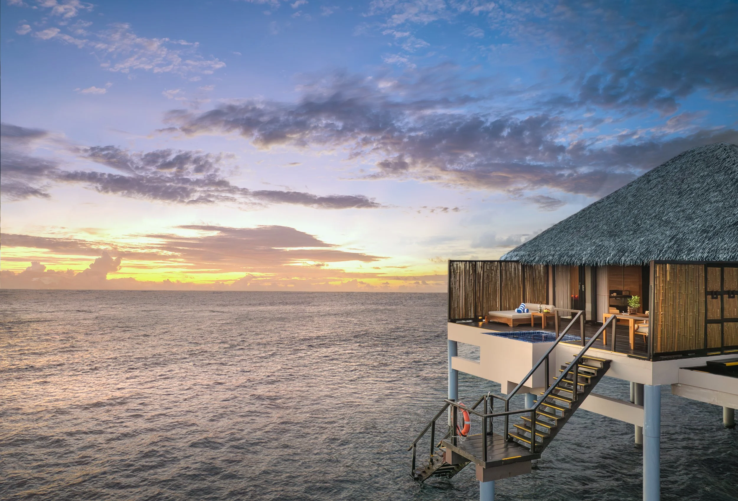 SUNSET VILLA.jpg