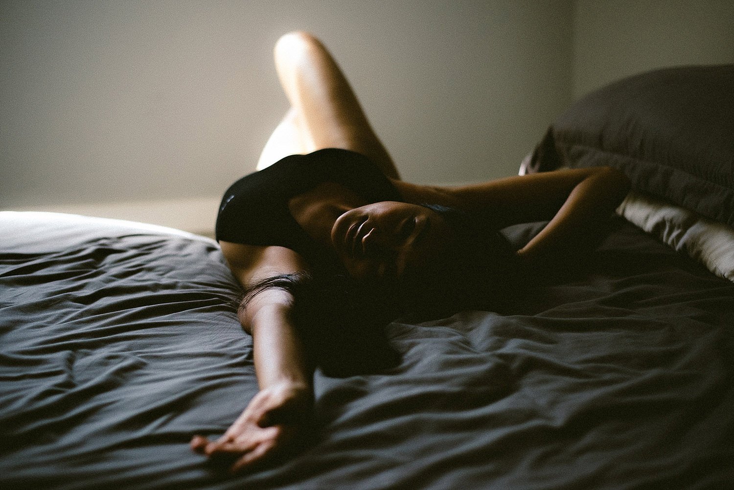 Undressed-Moments-Boudoir-Photography6-3.jpg