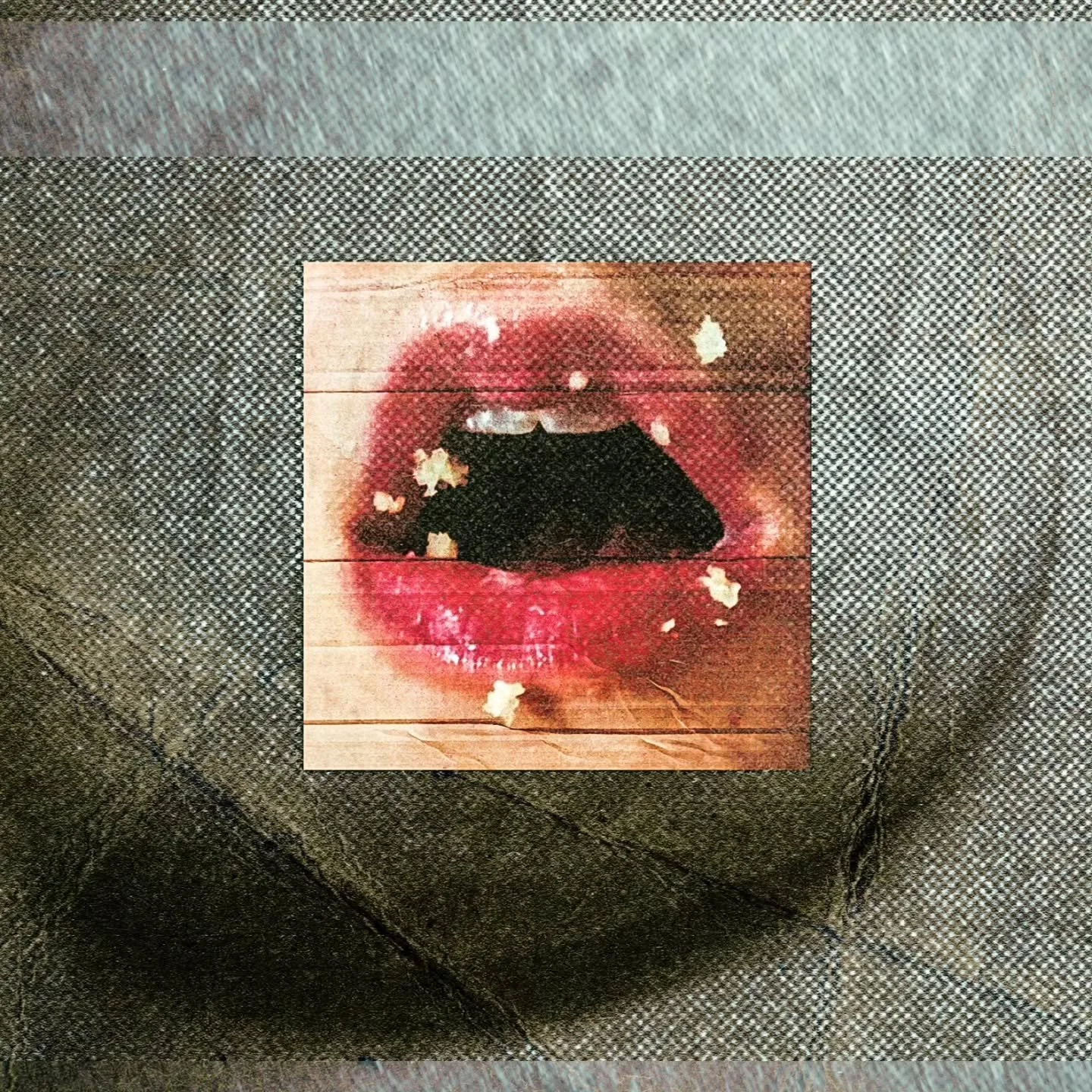 Crumbs

#artoftheday #artgram #artfinder #surrealart #surrealistart #mixedmediacollage #mixedmedia #collages #figureart #womenart #makearteveryday #womanpower