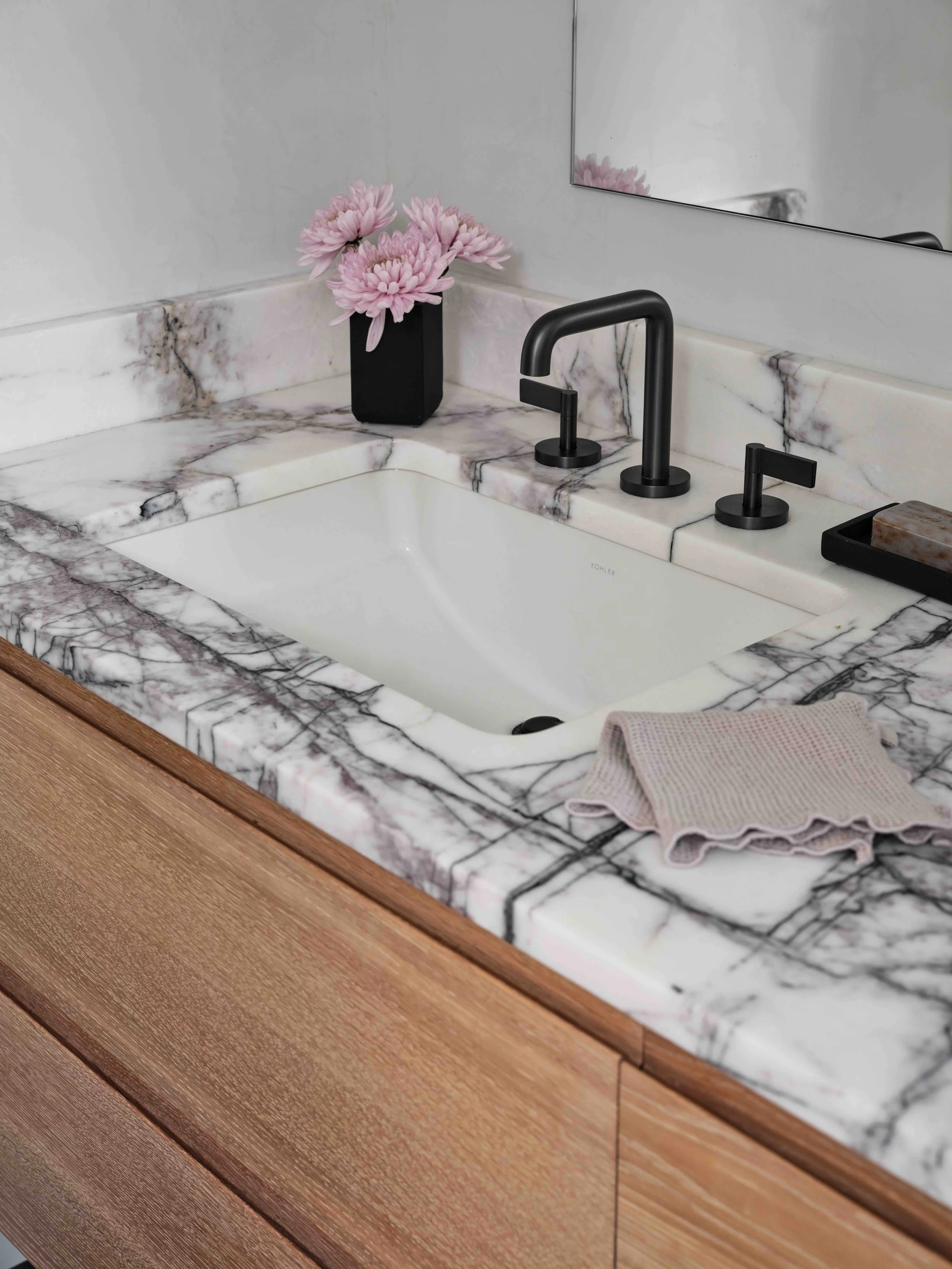 MOLLY FREEPORT1014 reduced.jpg