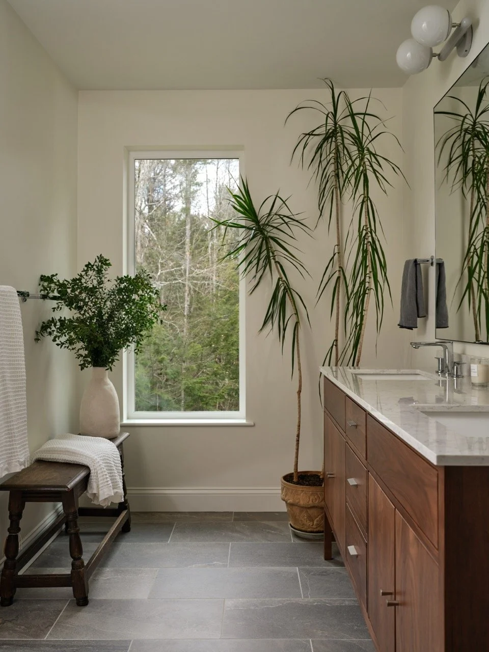 MOLLY FREEPORT1056 Large.jpeg