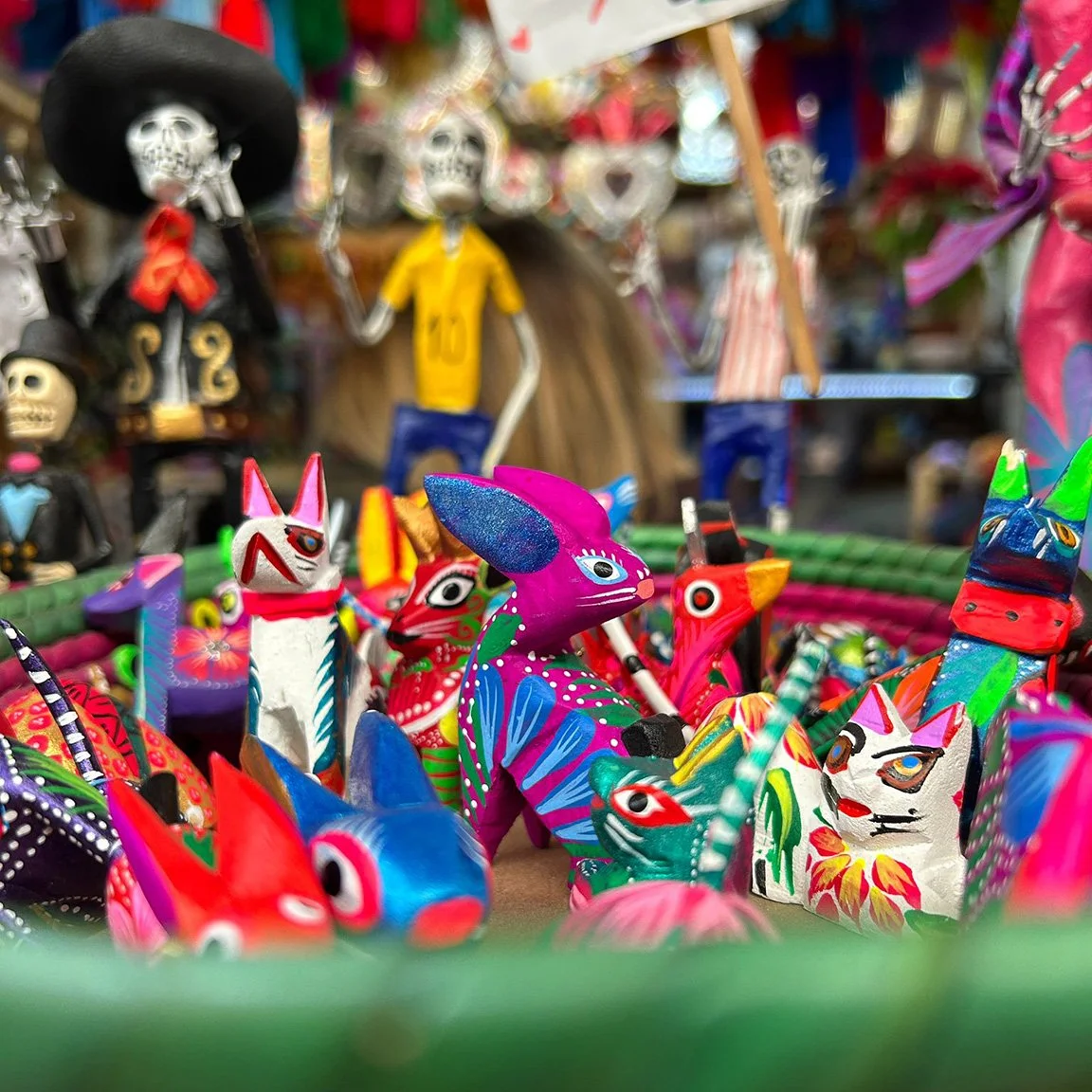canasta_de_alebrijes-LR.jpg