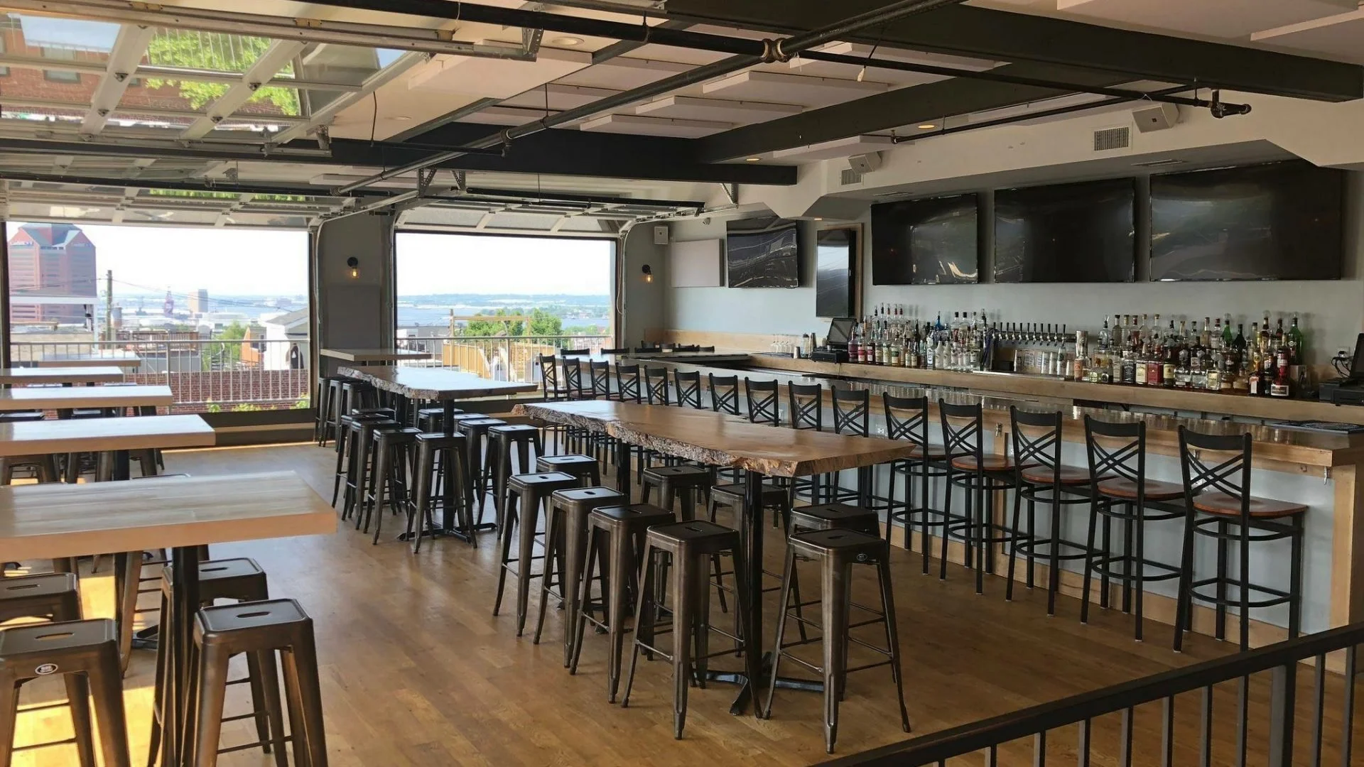 The Pig & Rooster Smokehouse