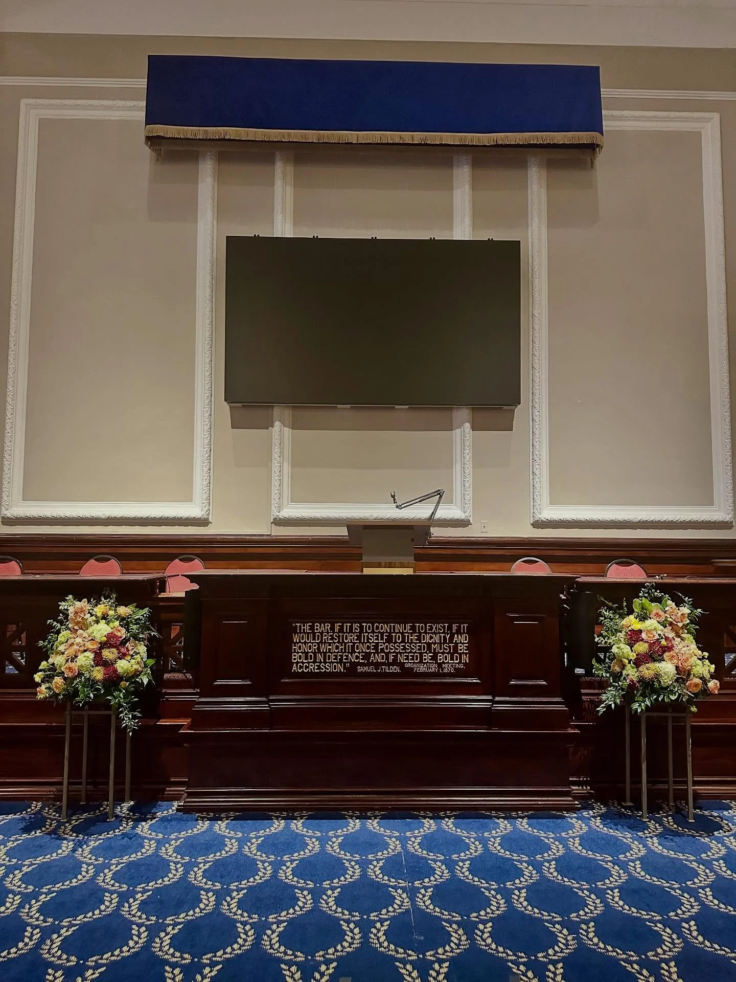 Flowers make everything better!!! 🌸💐🌹🌷🌼