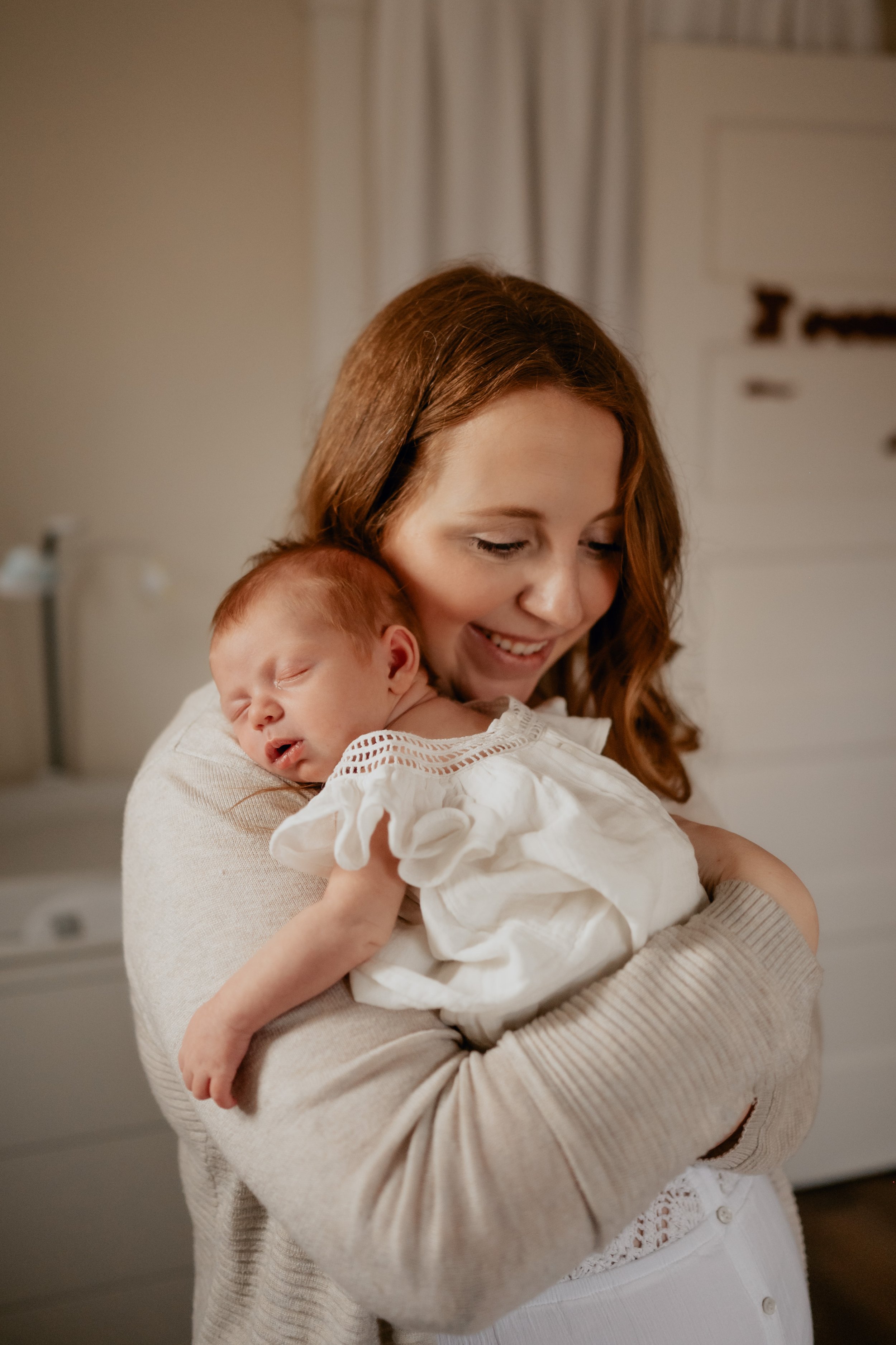 LucyNewborn23-7.jpg