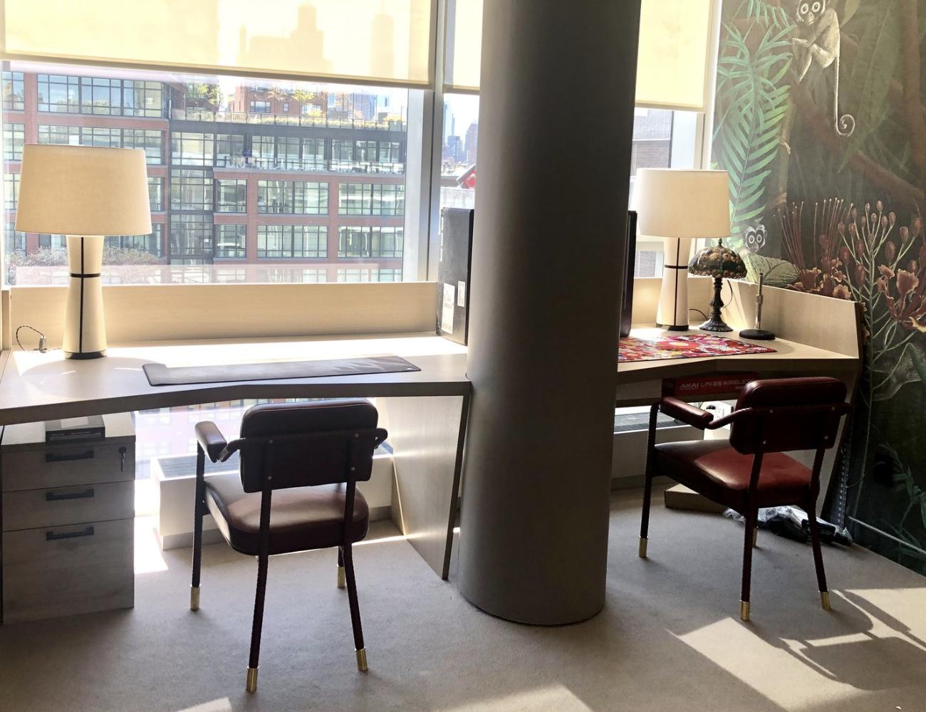 The Top Advantages of Having Custom Wood Furniture in Your Workspace