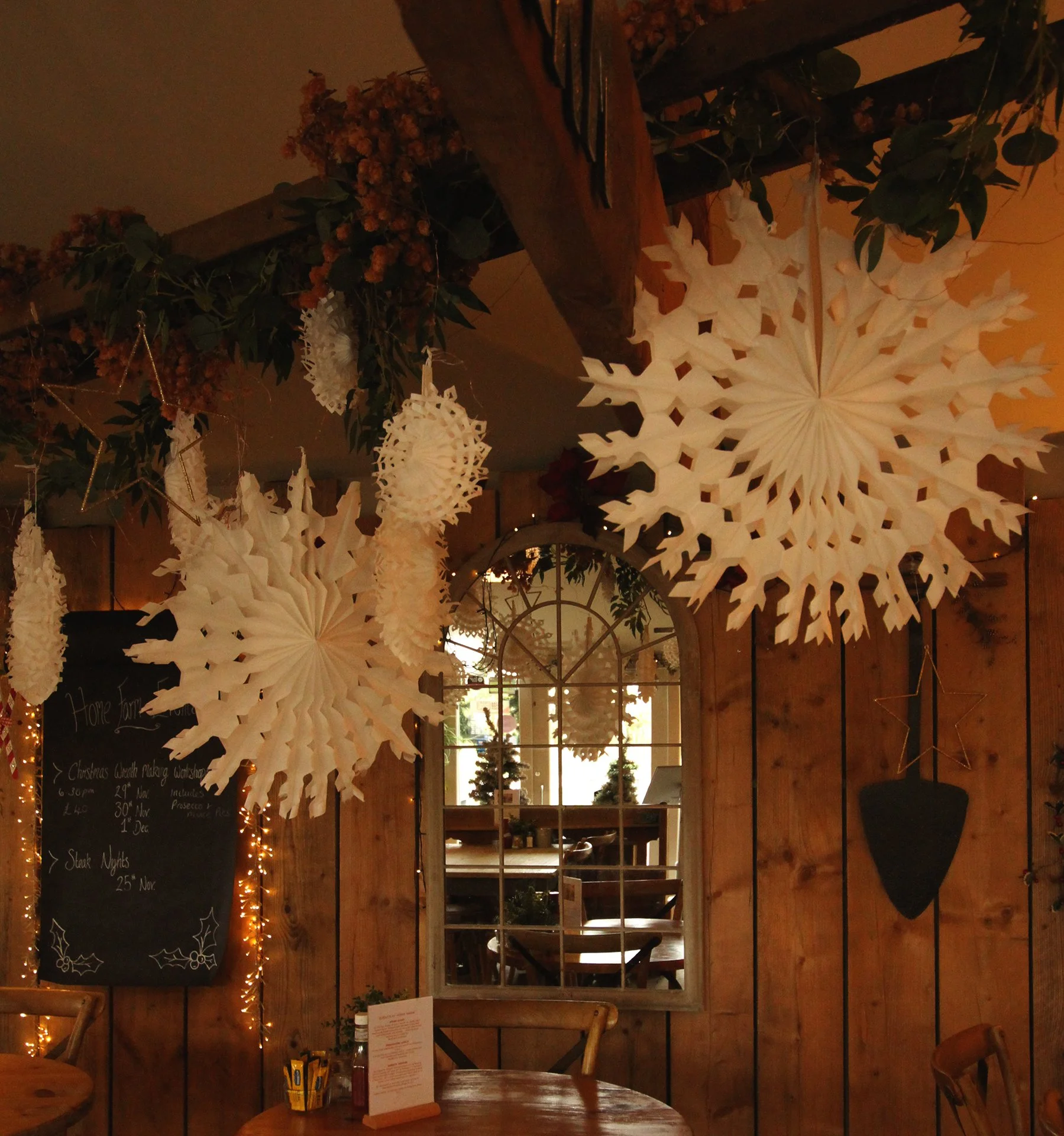 cafe-mirror_52715054199_o.jpg