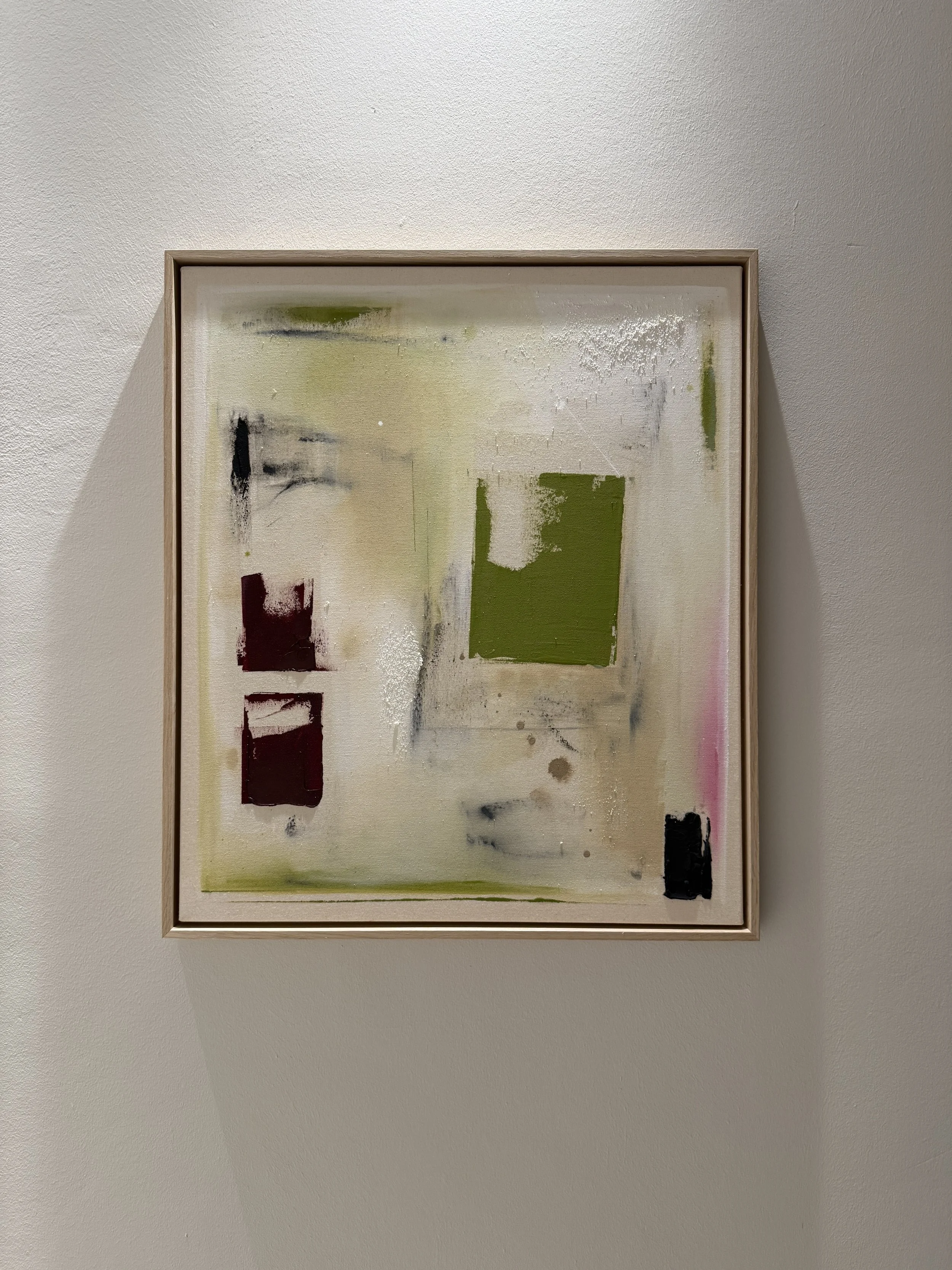 "OLIVE SQUARE" 70x60cm, available