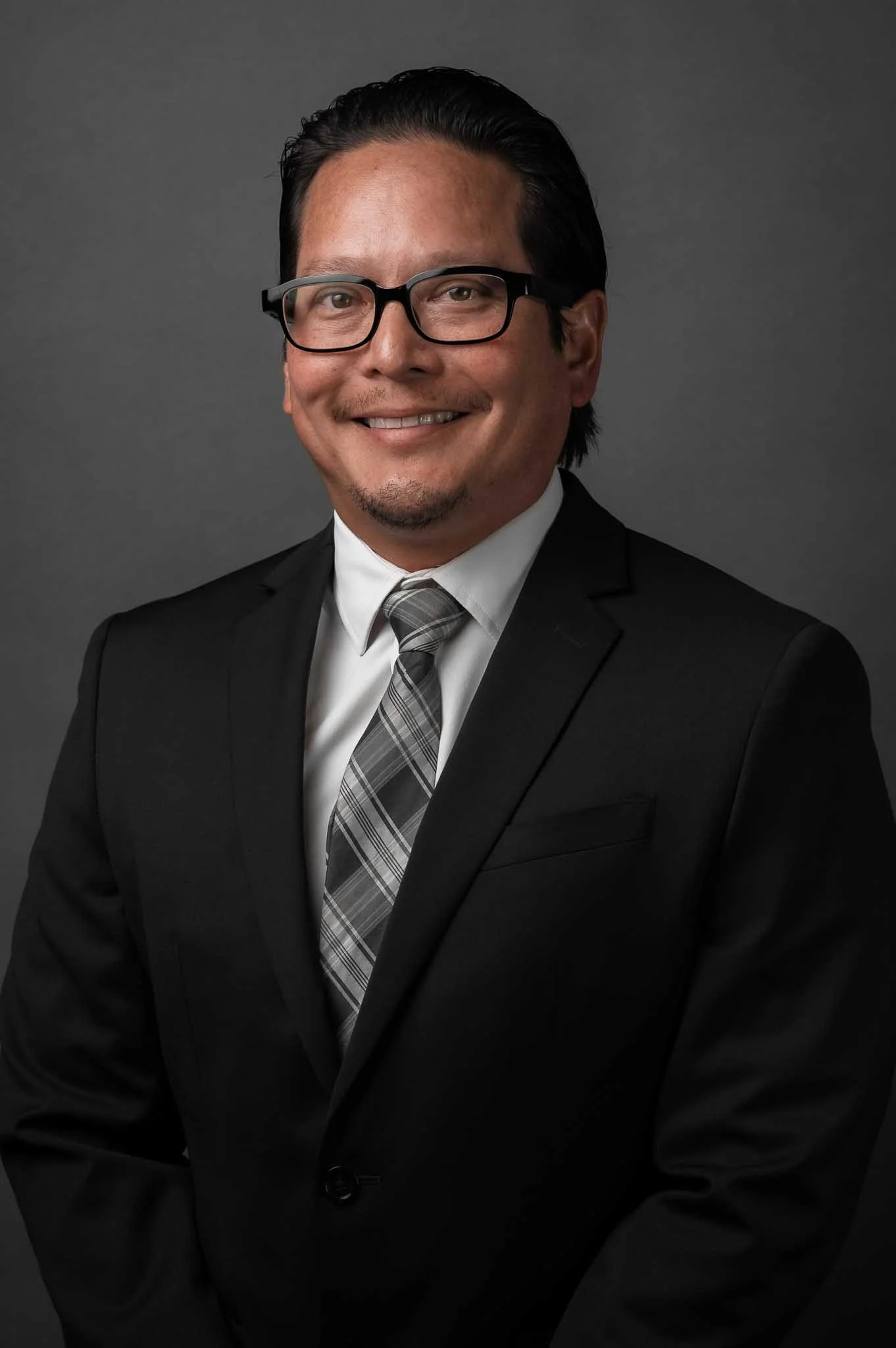 Coastline Ortho Headshots-30.jpg