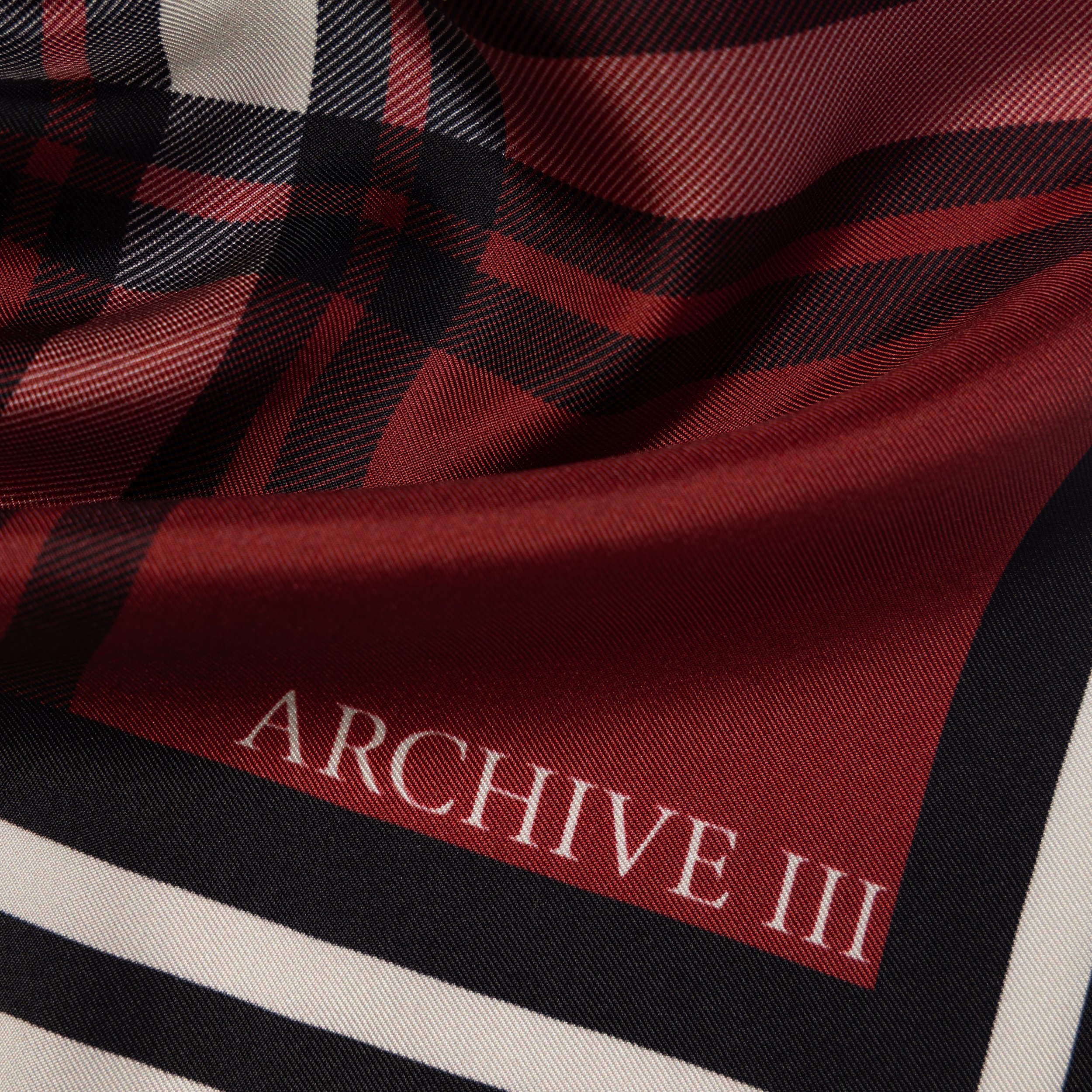 DetailScarf3.jpg