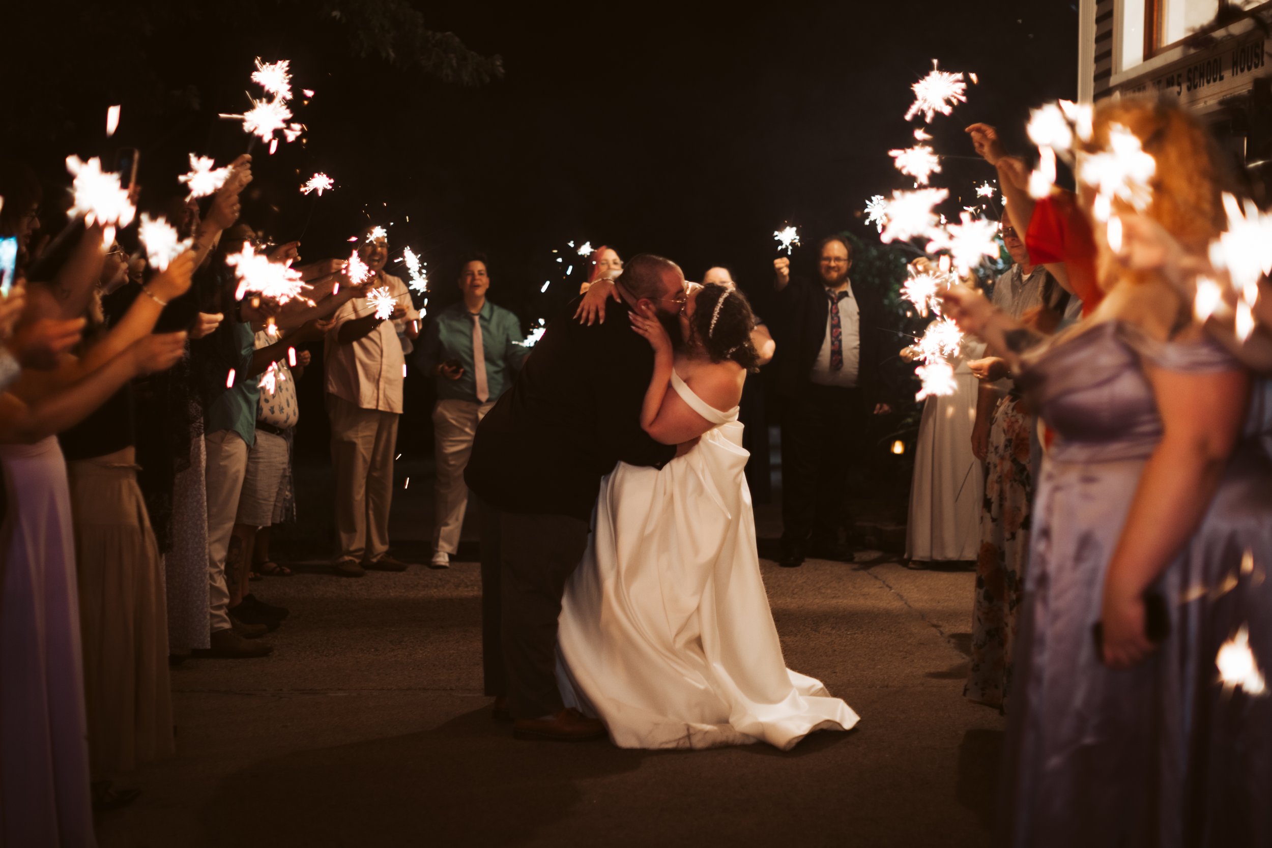 HANNAH+DOUG WED.jpg