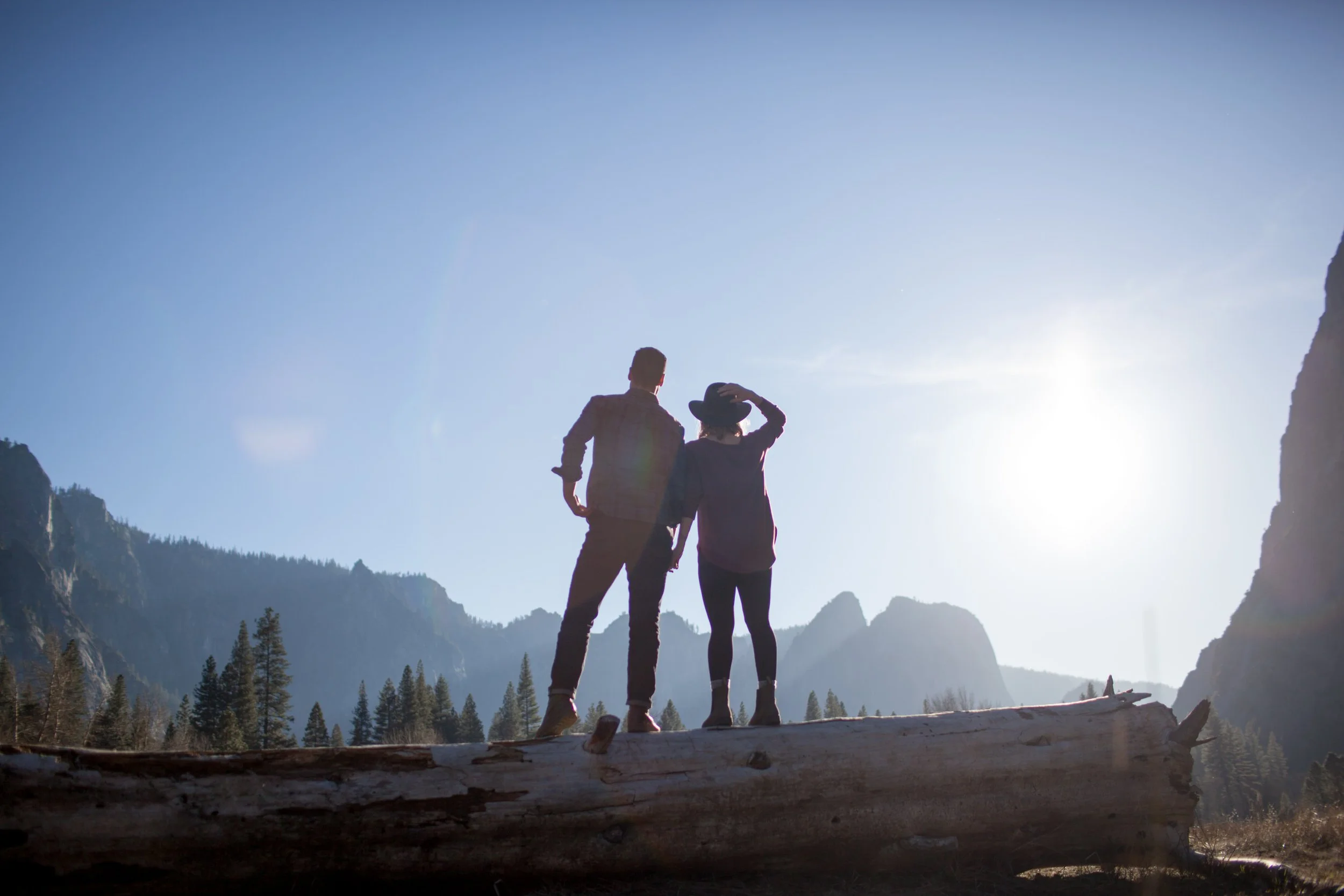 ©TonyaMerkePhotography-Yosemite-California-CouplePhotography-CouplePortrait-AdventurePhotography-CouplesInLove-EngagementSession.jpg