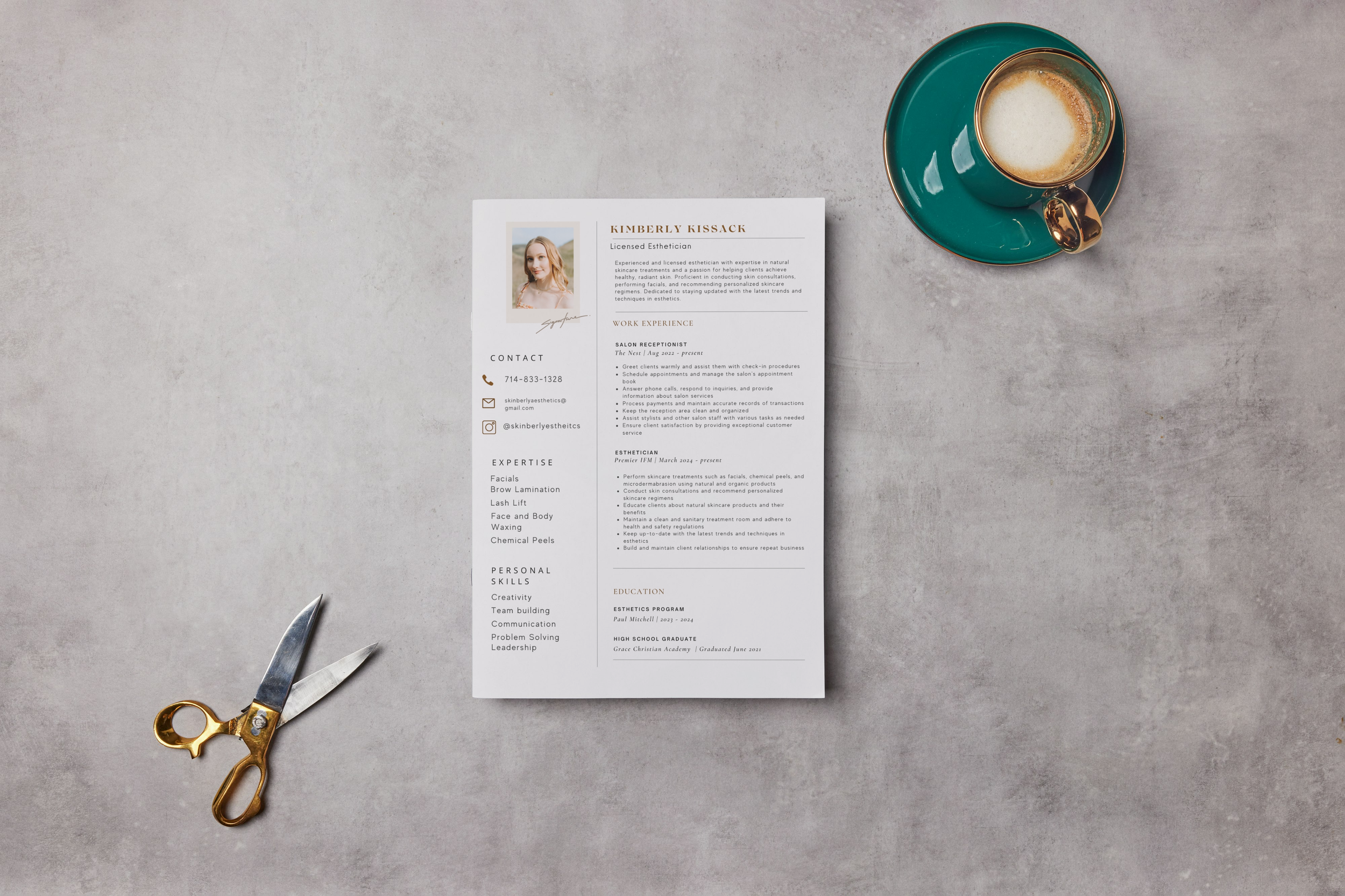 Mockup 1.png