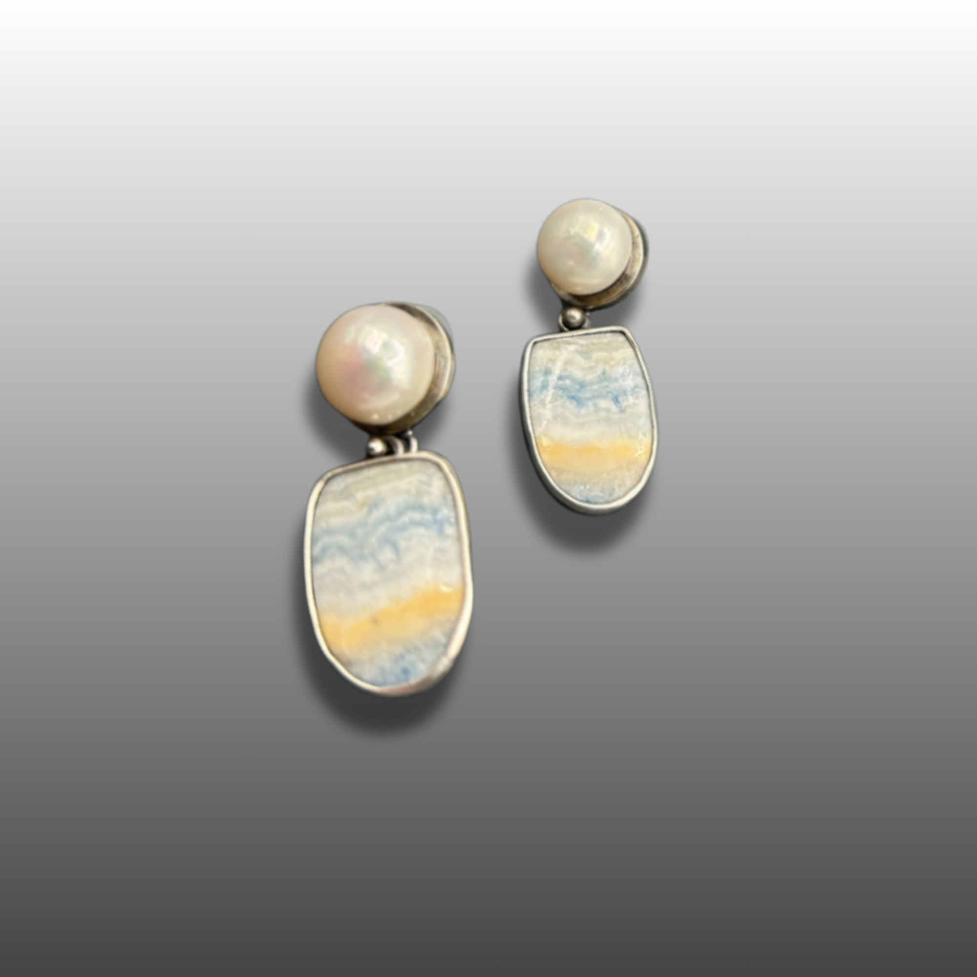 Mauve Pearl & Scheelite Earrings