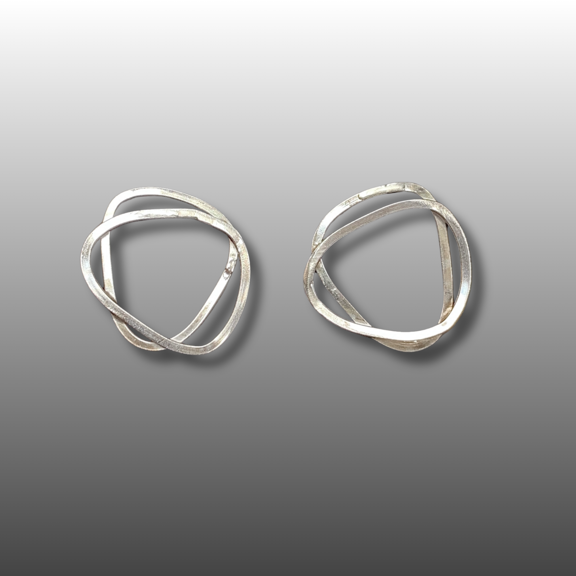 Double Circle Posts