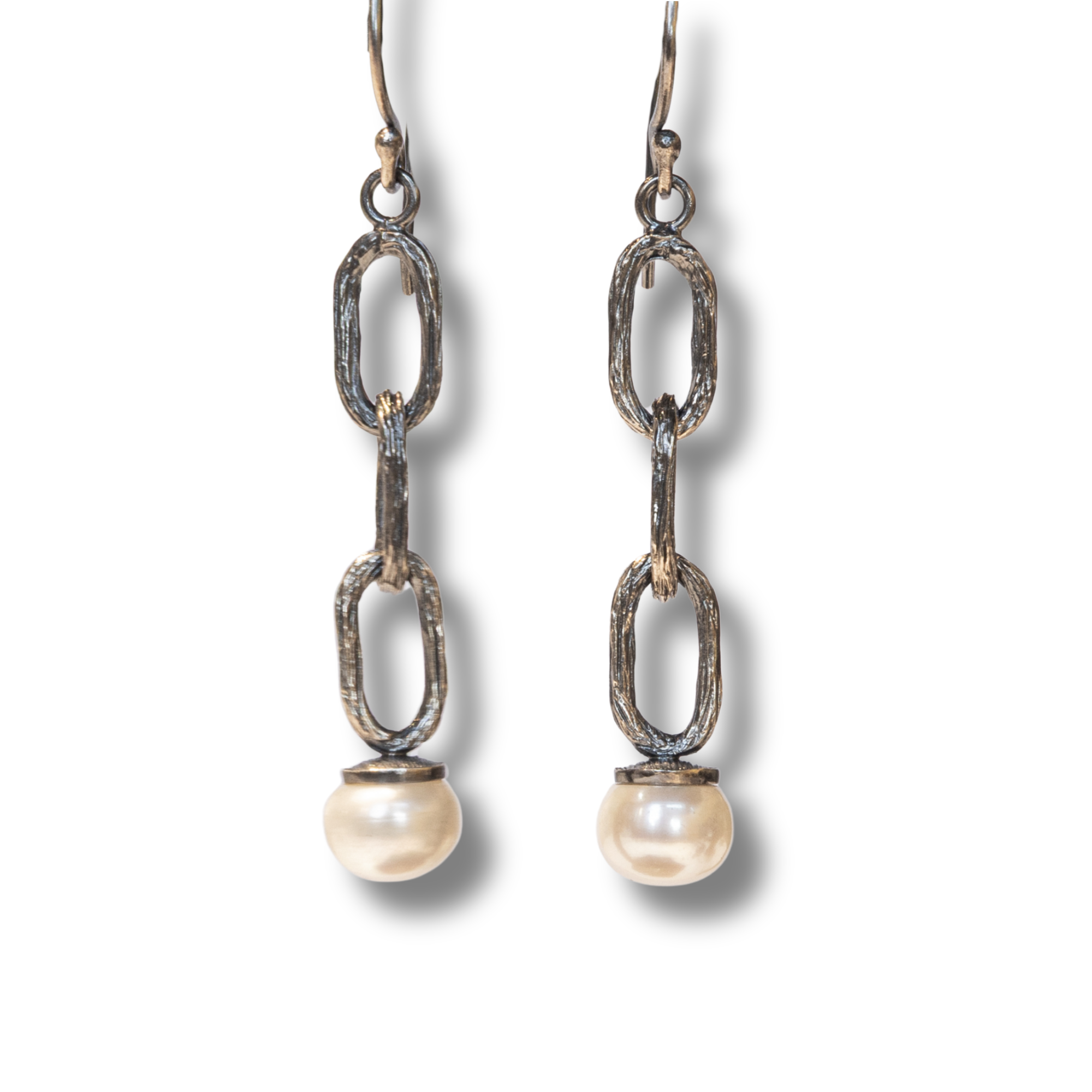 Woodland Paperclip Chain Pearl Drop Earrings