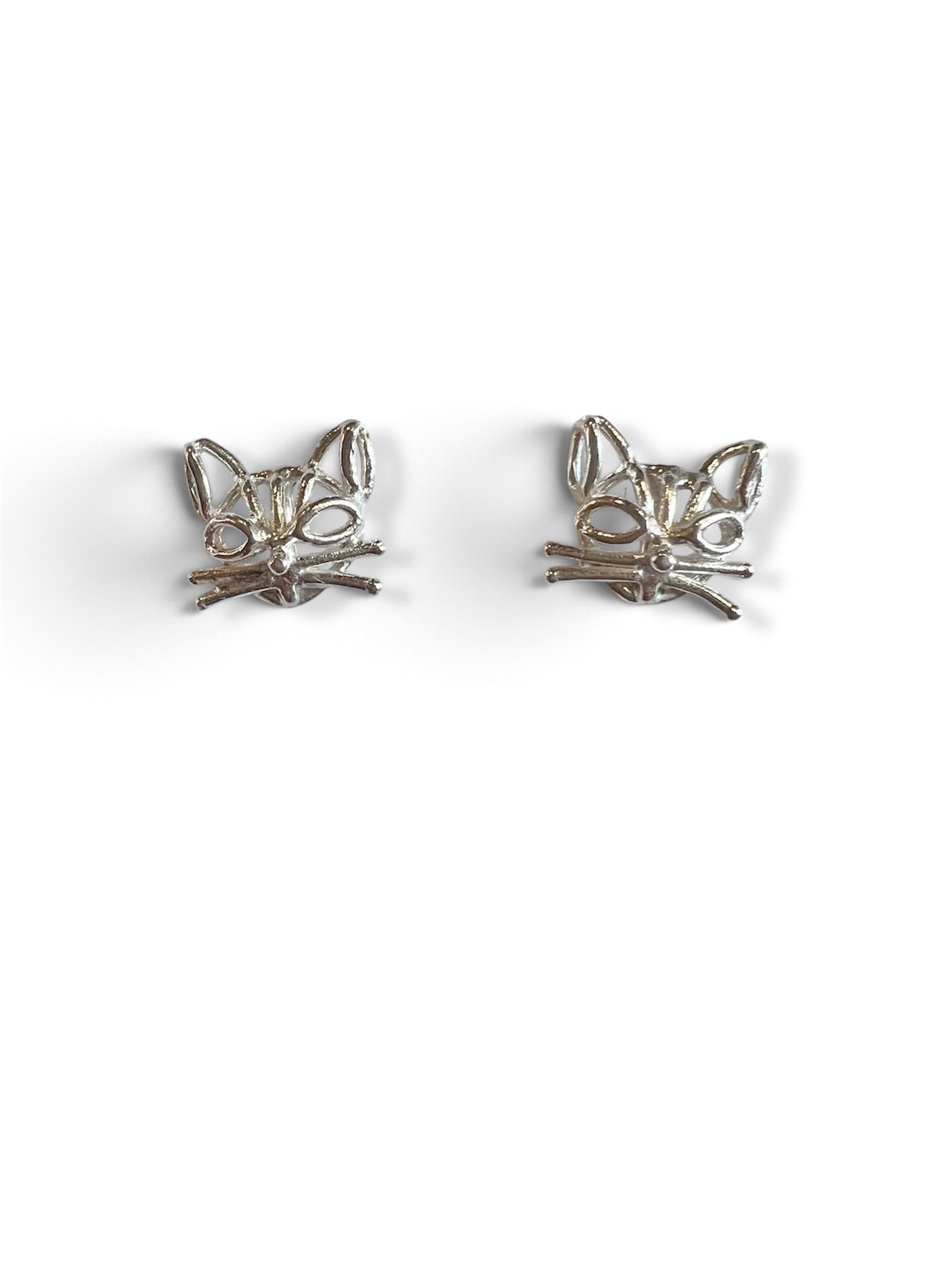Cat Studs