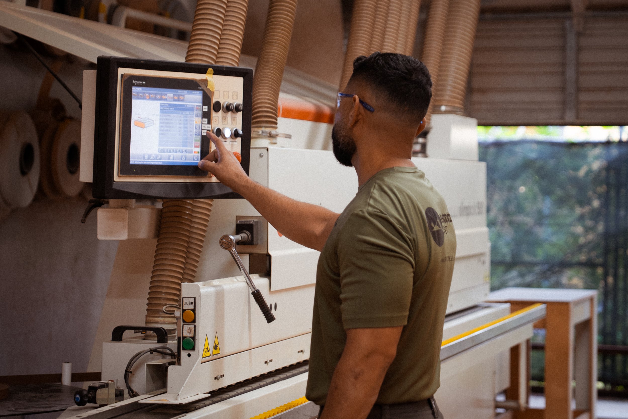 Navigating the Path to a Data-Driven Shop Floor