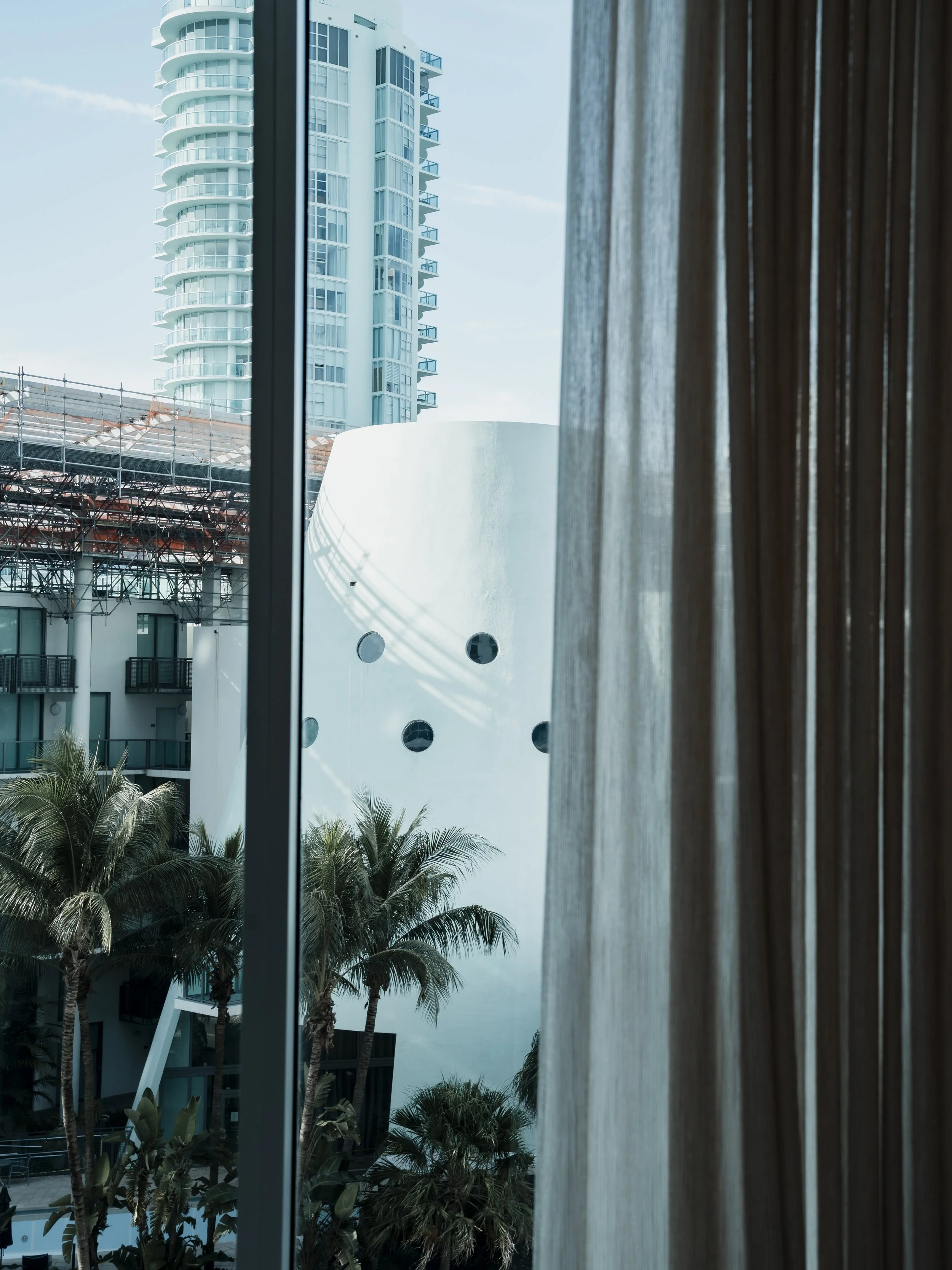 Bath Club Condo Residence Miami-7.jpg