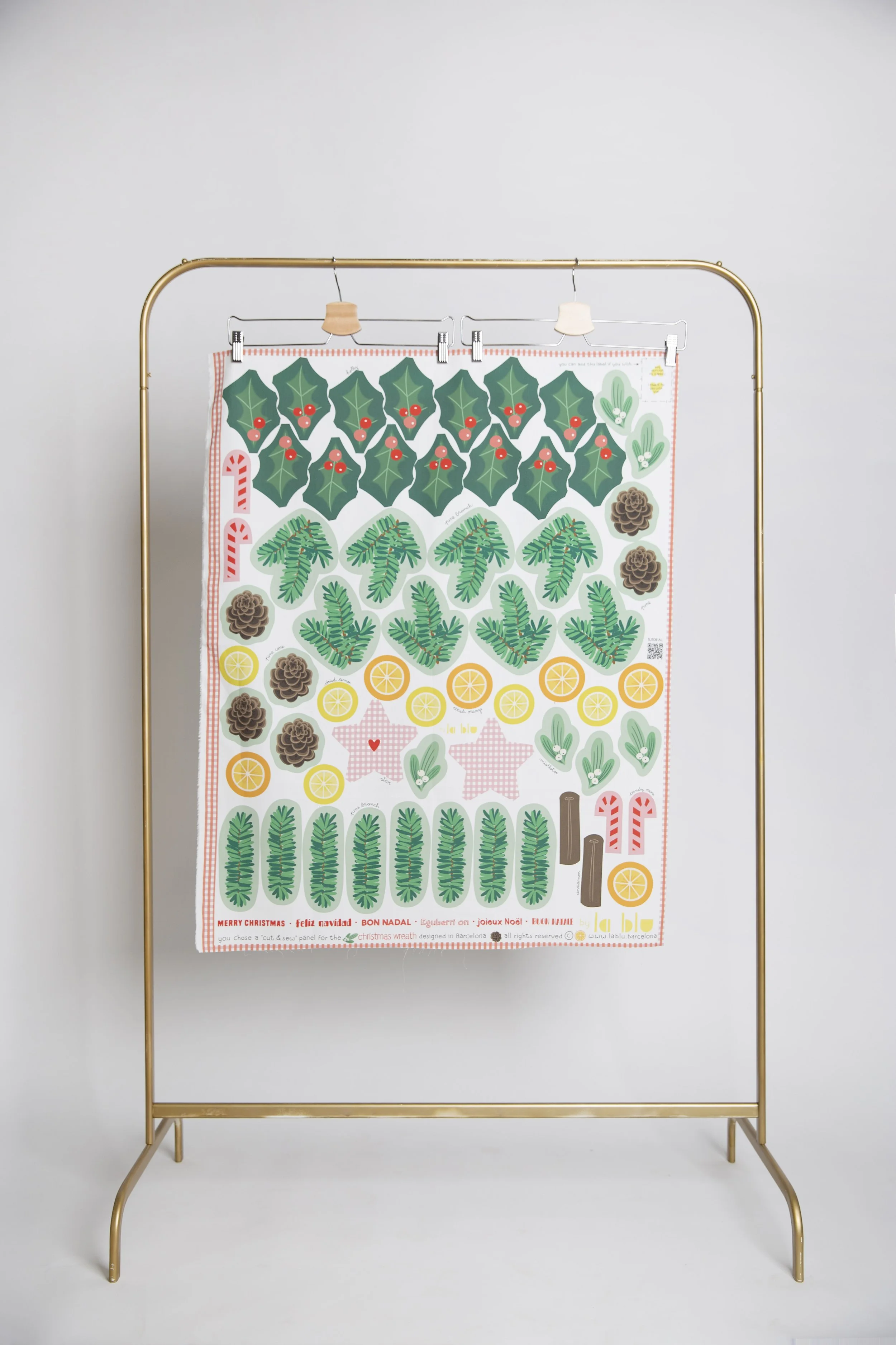 LB06 - Christmas Wreath