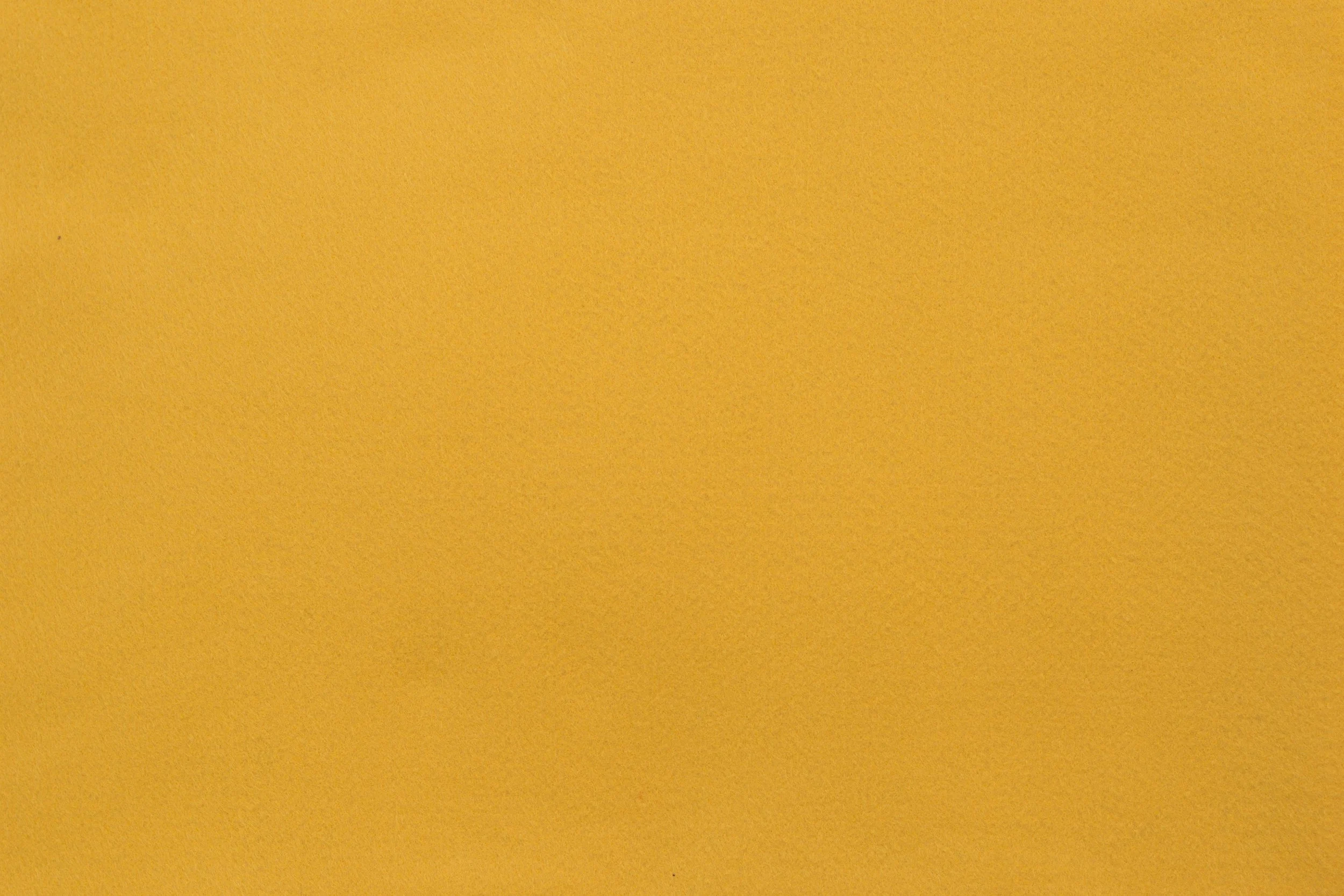 044 - Feltro Amarelo Ouro - 50x70cm
