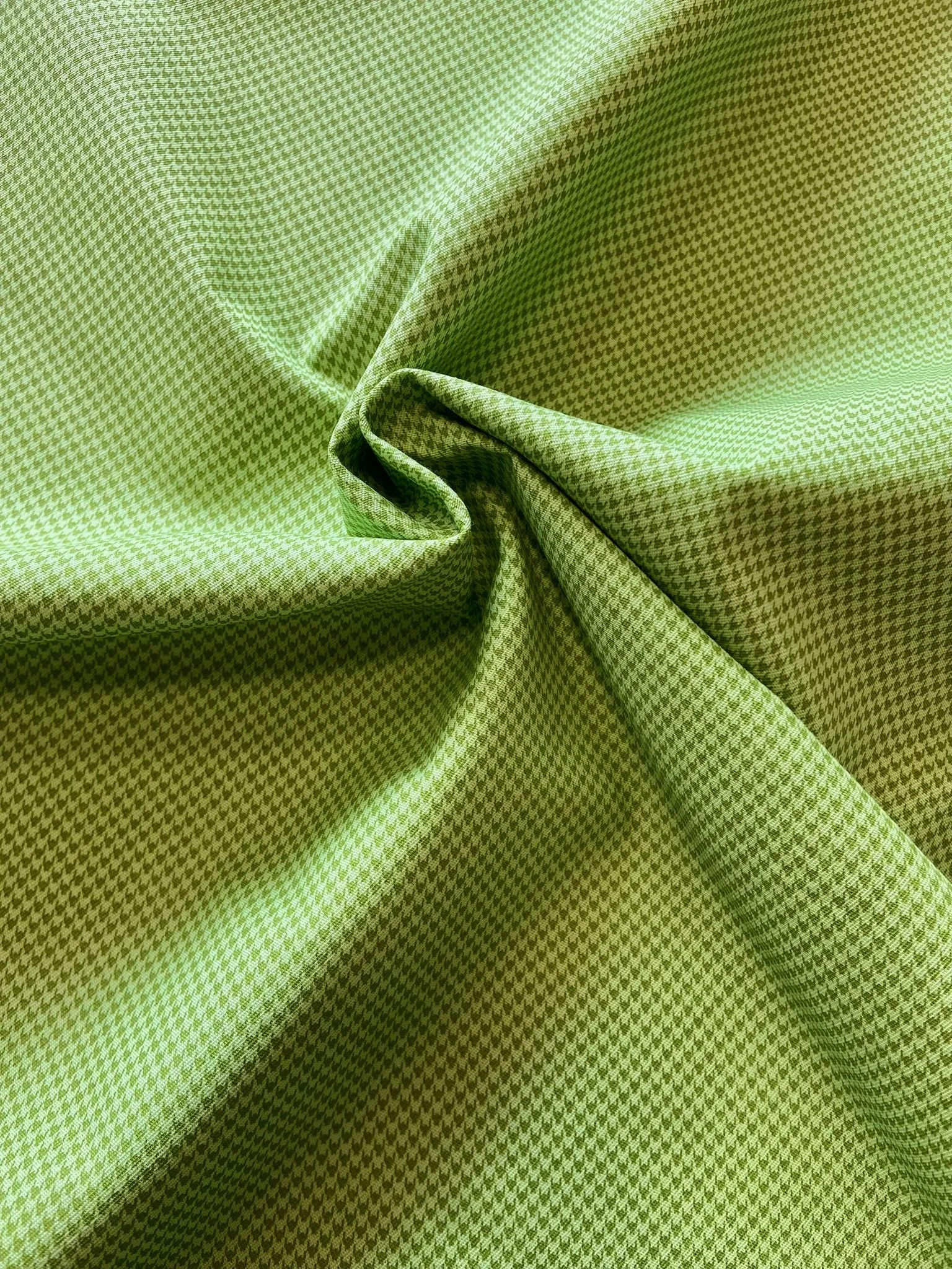 910028 - VERDE