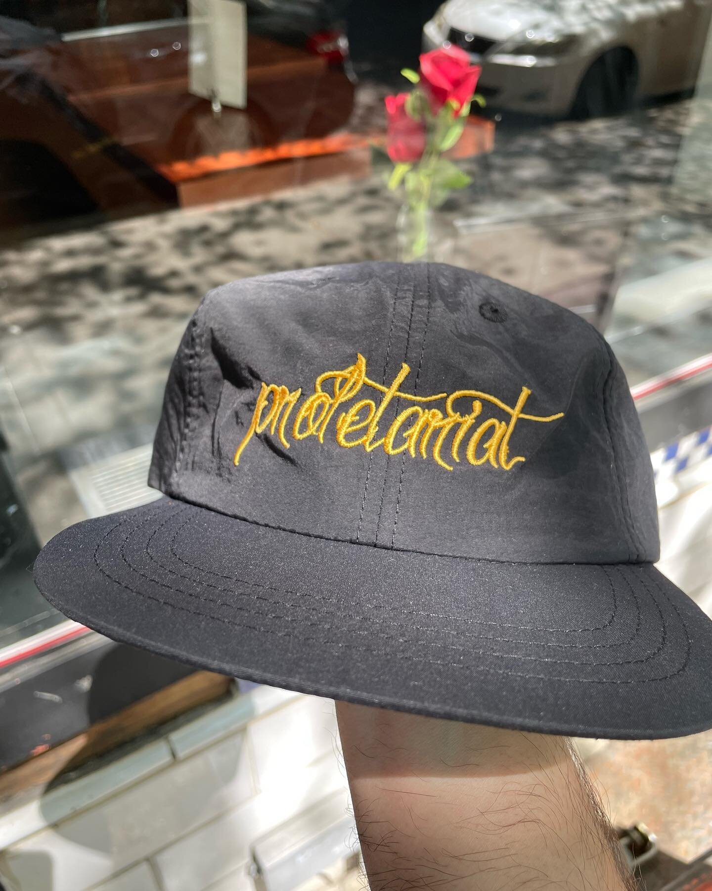 New merch alert! Embroidered 6-panel lightweight nylon hats - Logo + rare new and unusual beer in the back. Thanks to @pantherprintingcompany for their fine work. 

Grab one at www.proletariatny.com or pick up at the bar 👿⛓☠️

Limited supply.