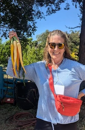 carrots-in-hand.jpg