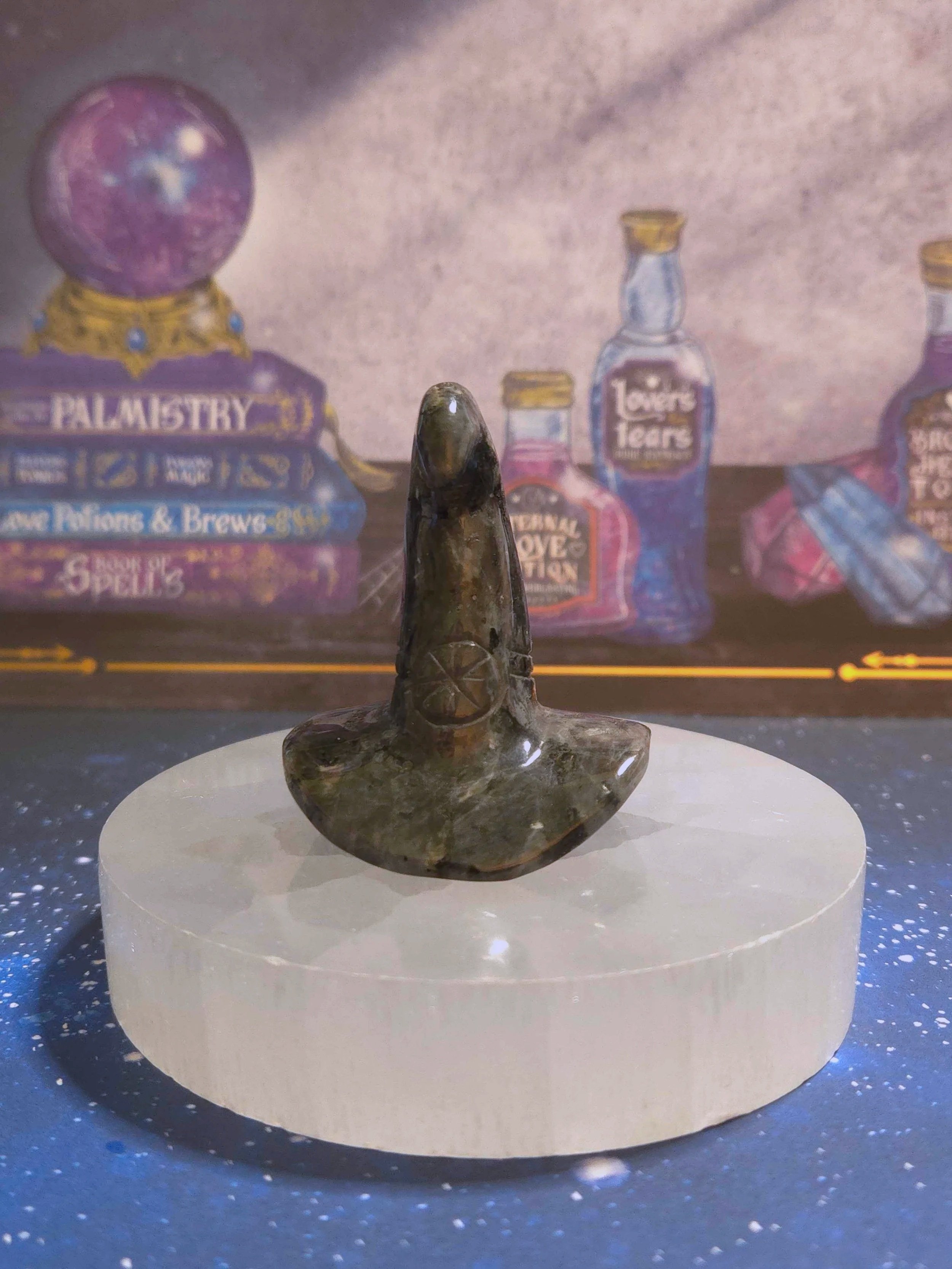 witchhat-larvikite.jpg