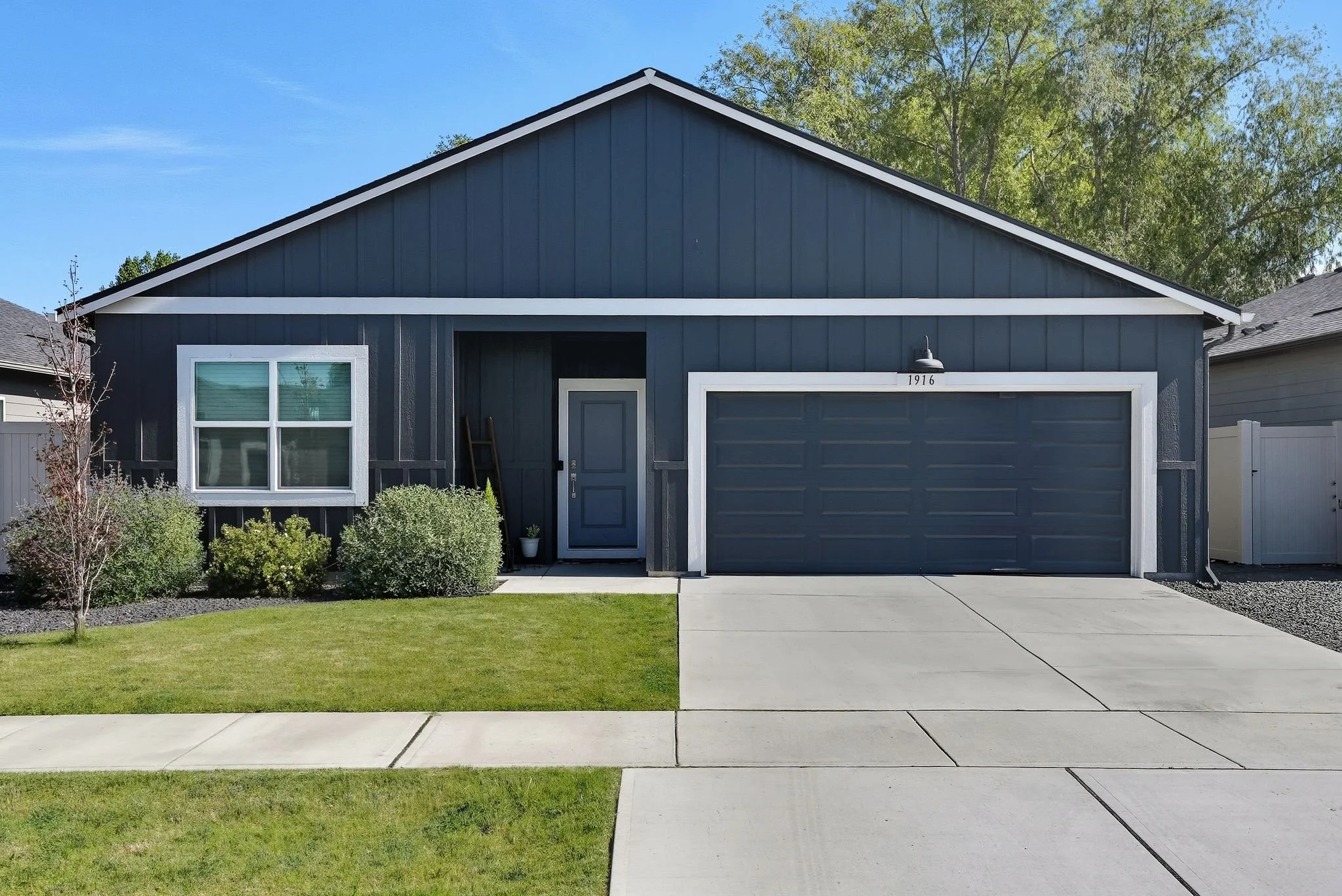 PENDING: 1916 N Drummond Ct, Spokane Valley