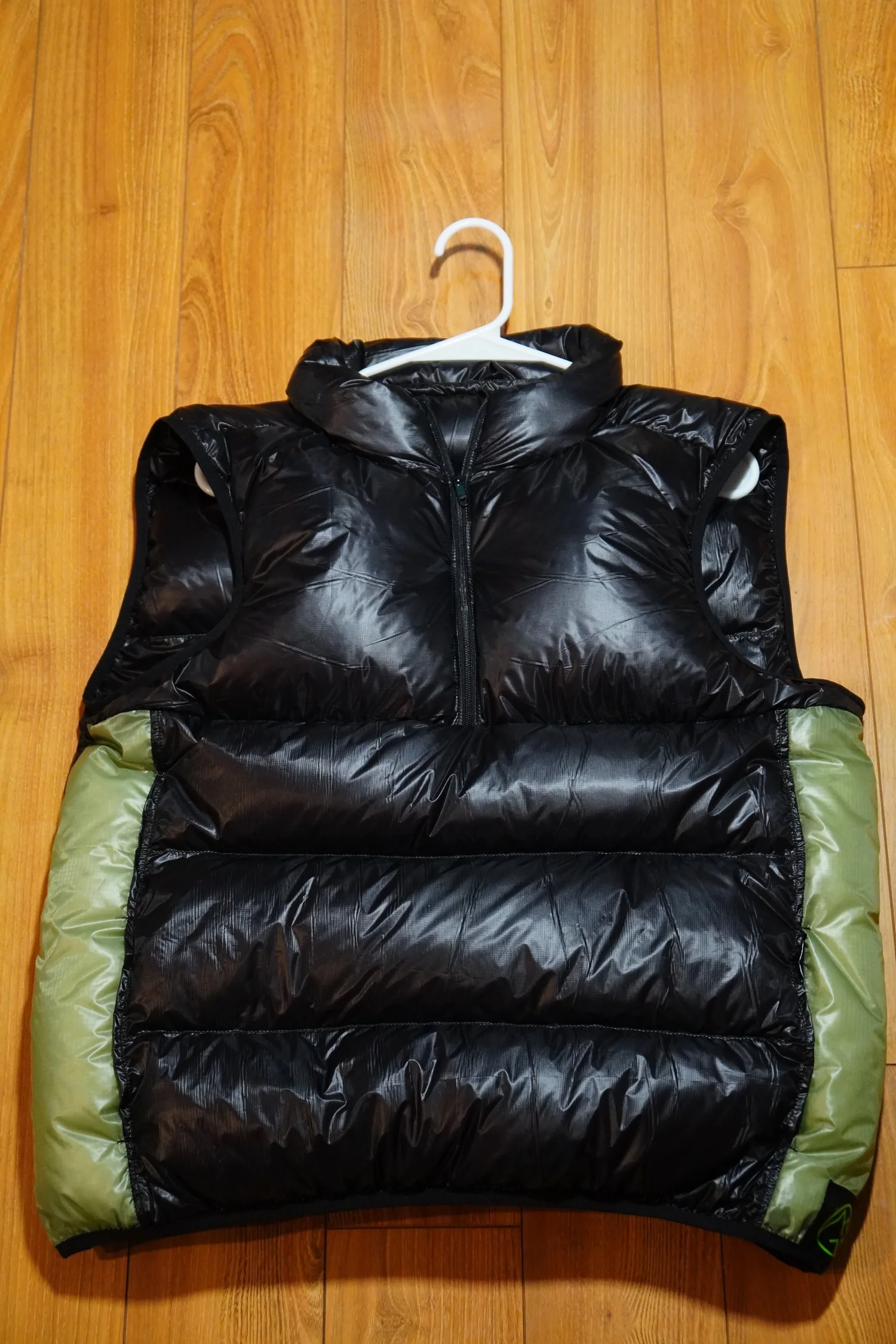 ジャケット・アウター PARAFFIN DOWN VEST Pahto Down Vest — Gonzo Gear