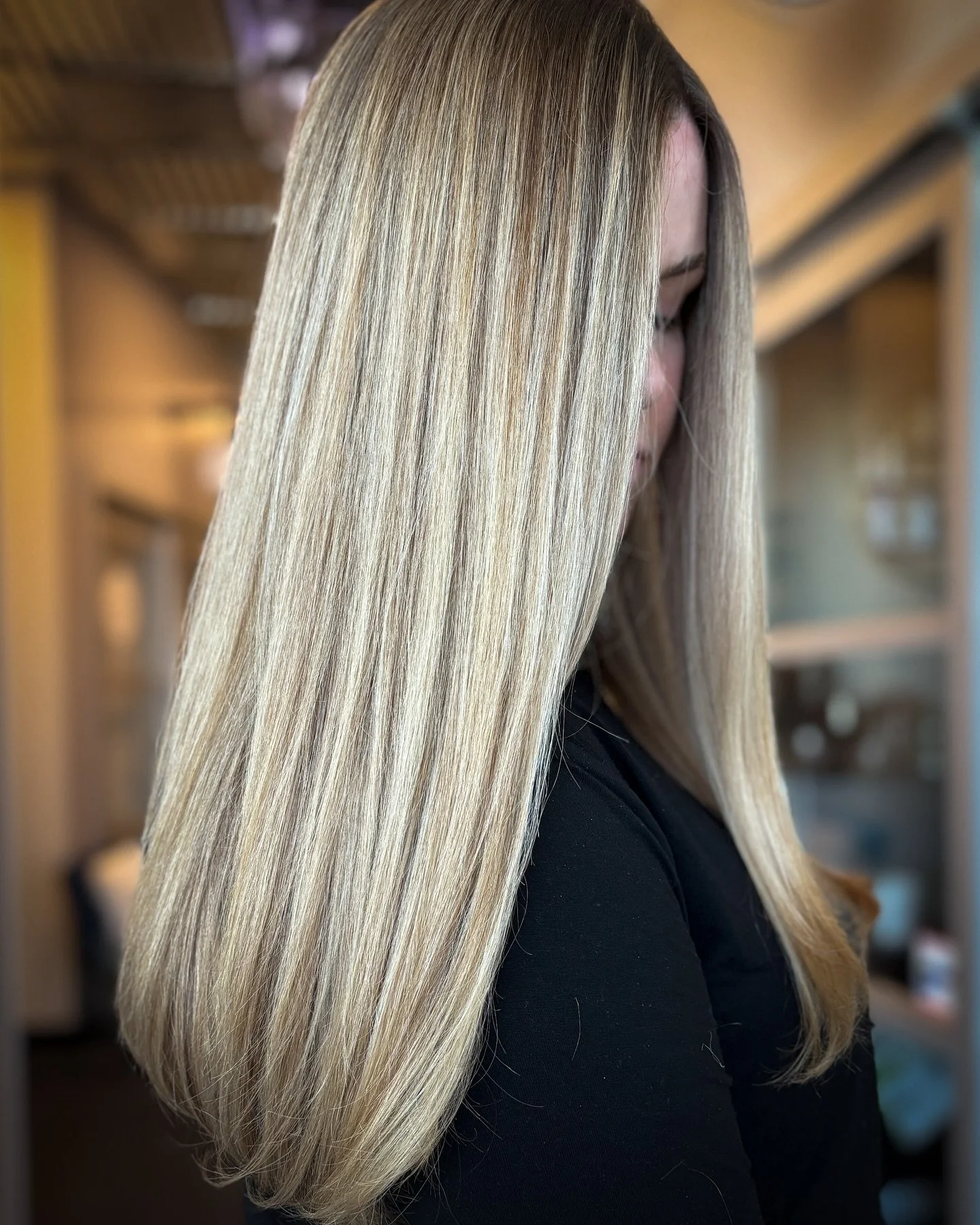 This here, dimensional lived in color. We touch up about every 4 months. I&rsquo;ll just bring up the blonde pieces and with that more blonde gets added in every time (until we decide it&rsquo;s time for a change). This is about a year and a half wor