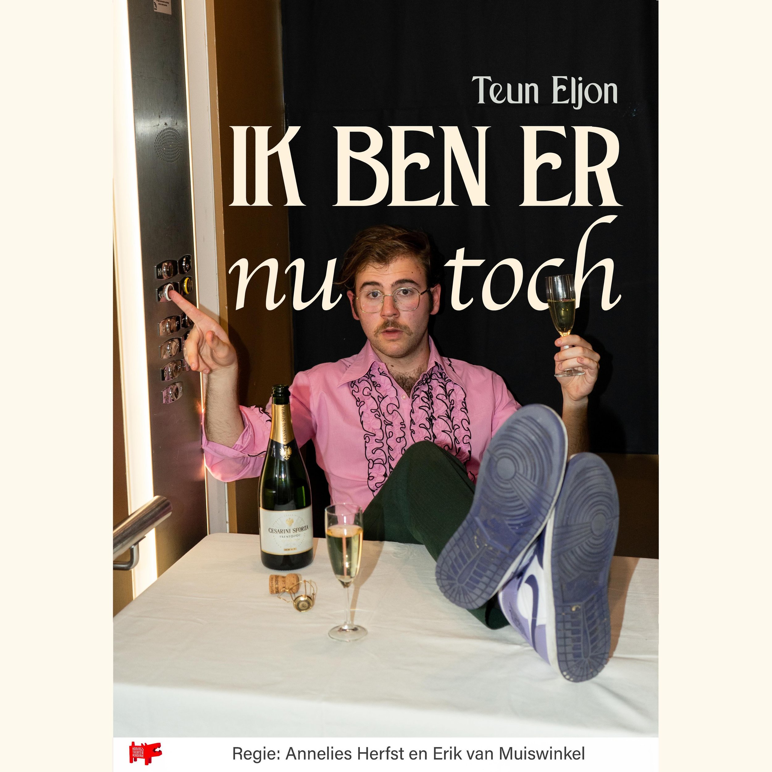 &ldquo;Cabaret is prachtig, het is alleen zo jammer dat die mensen op het podium er de hele tijd doorheen lullen&rdquo;

Het gaat gebeuren! Op 17 juni studeer ik af met mijn eerste avondvullende voorstelling &ldquo;Ik ben er nu toch&rdquo; in de Verk
