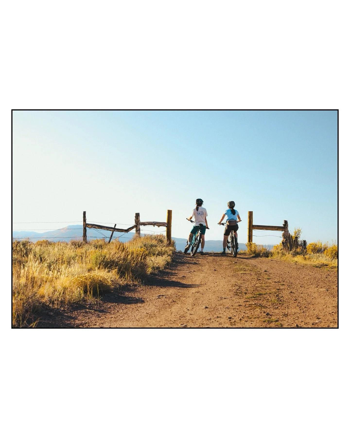 A few from some recent still frame work for @stio 
-
 DP/Director: @oliversutro 
Jpeg Cheif: me