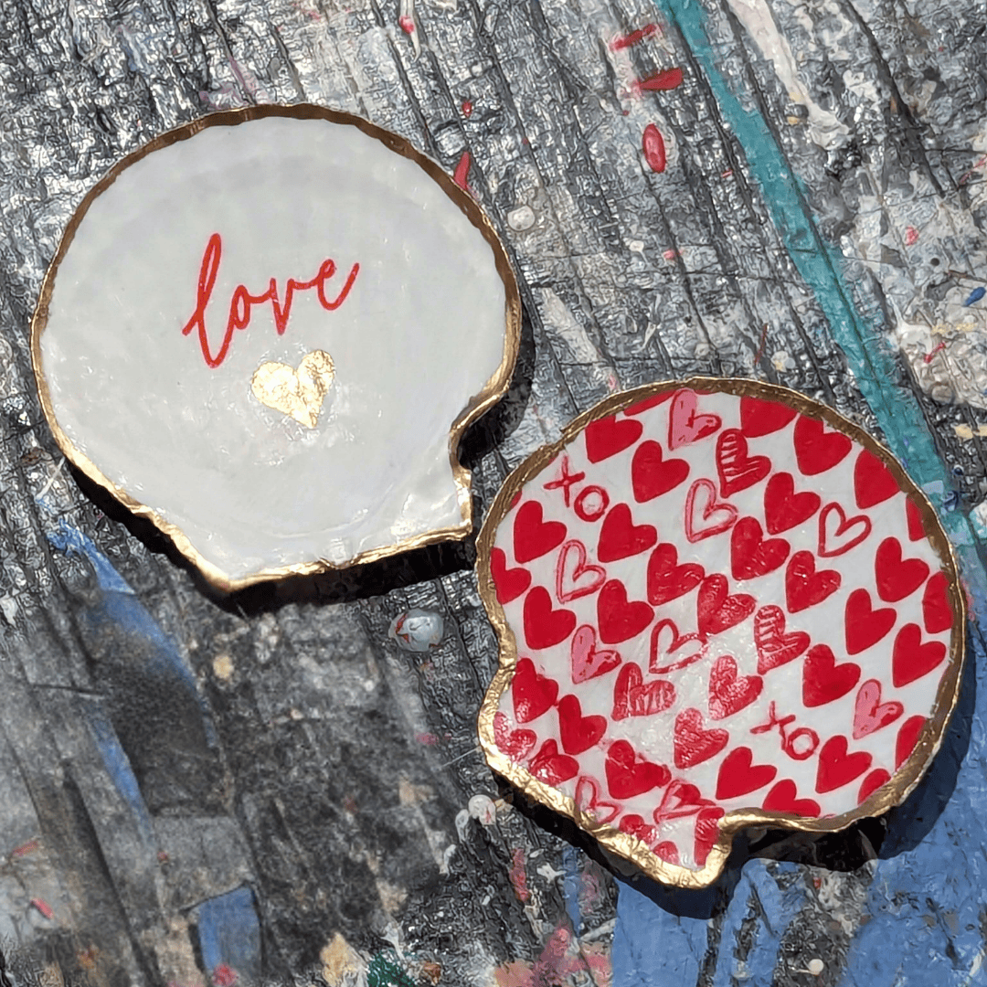 V Day Trinket Dishes (1).png