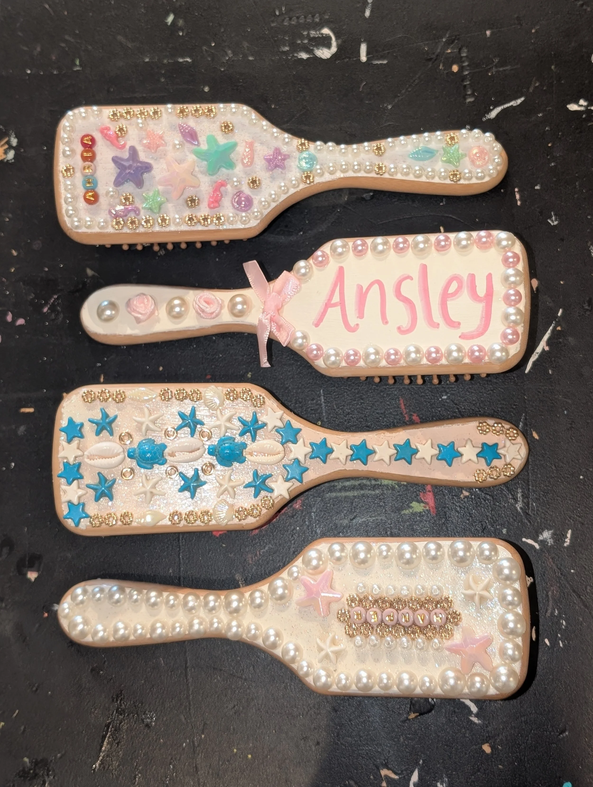 Embellished hairbrushes for girls