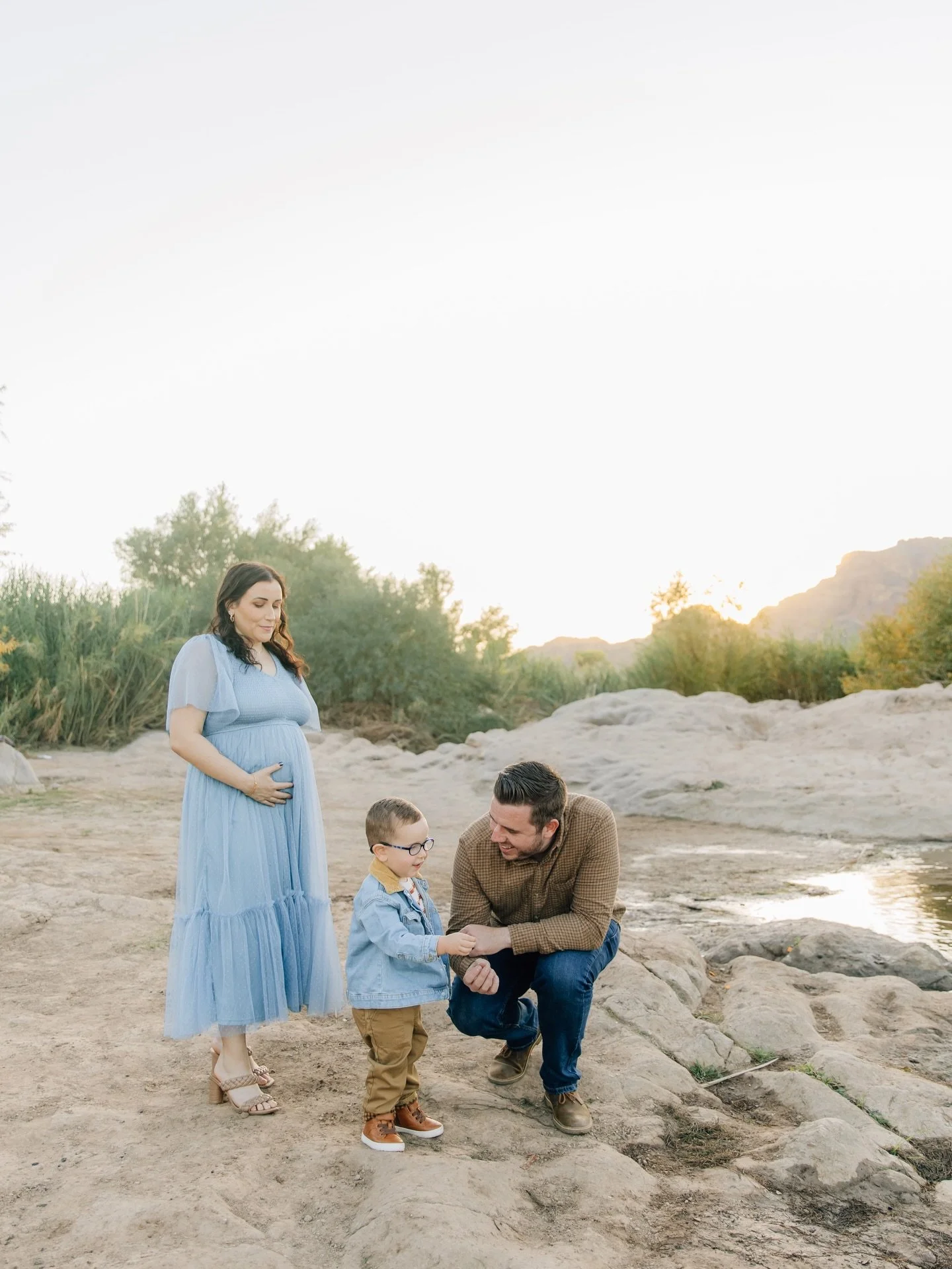 just a little boy excited to be a big brother 🤍

#maternityphotographer #familyphotographeraz #arizonafamilyphotographer #phondsutton #phoenixfamilyphotographer