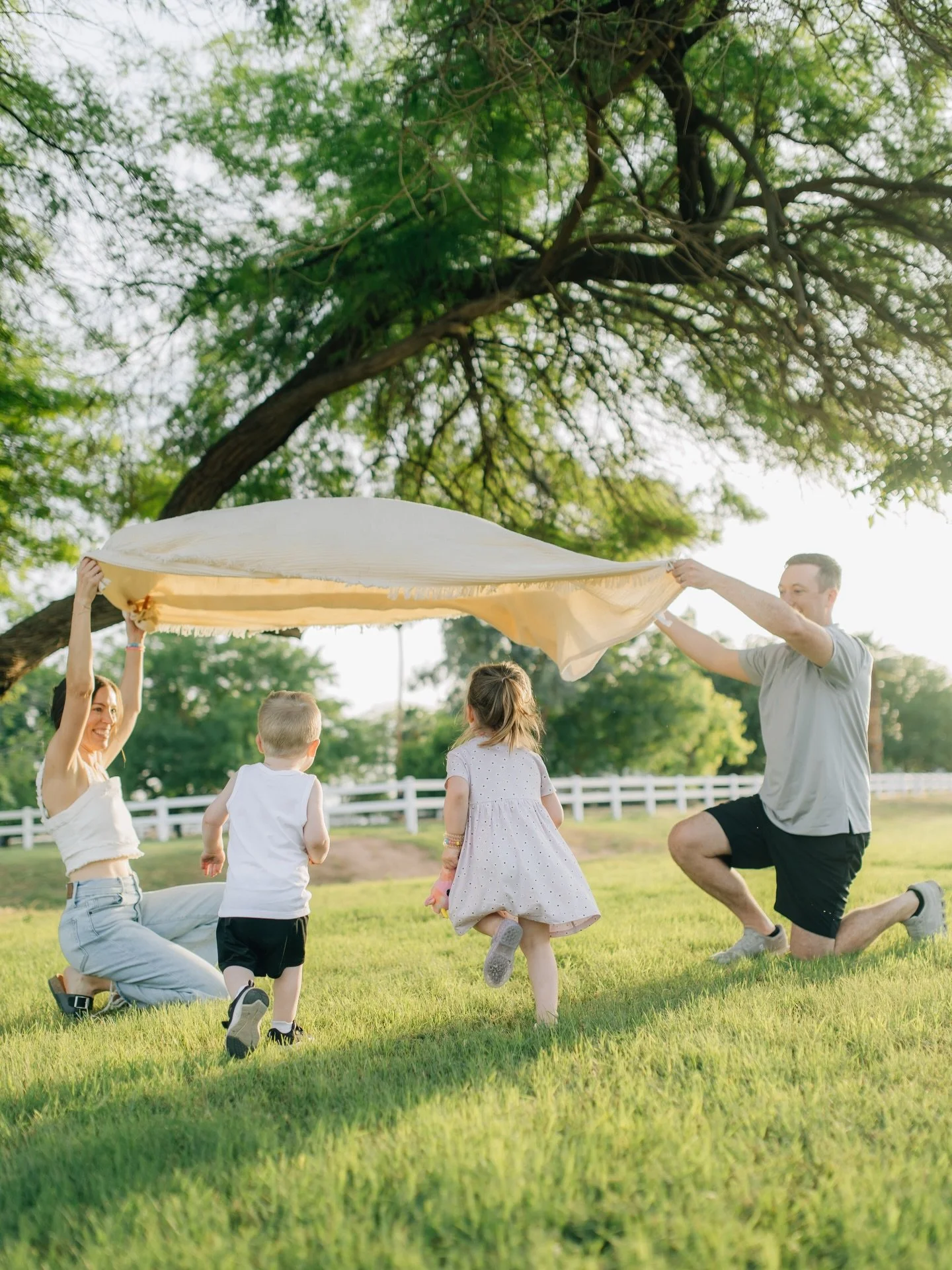 True childhood joy is being together 🤍 

My new series of milestone sessions at the local park in Gilbert are truly becoming my favorite of all time. Let the kids be kids, play on the swings, parachute with a blanket, family walk. These are the &ldq