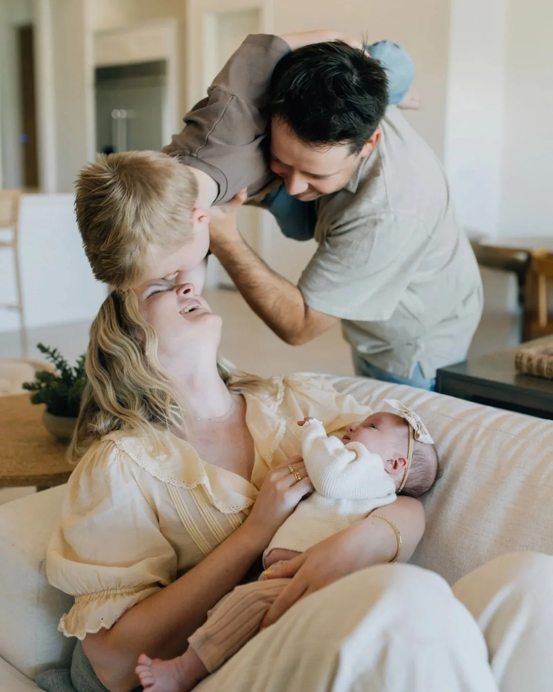 If I could post every single photo from this in-home newborn session, I would. 

I&rsquo;ve loved watching the Johnson family grow over the last year and getting to have multiple family sessions with them is absolutely the biggest compliment. 

Not t
