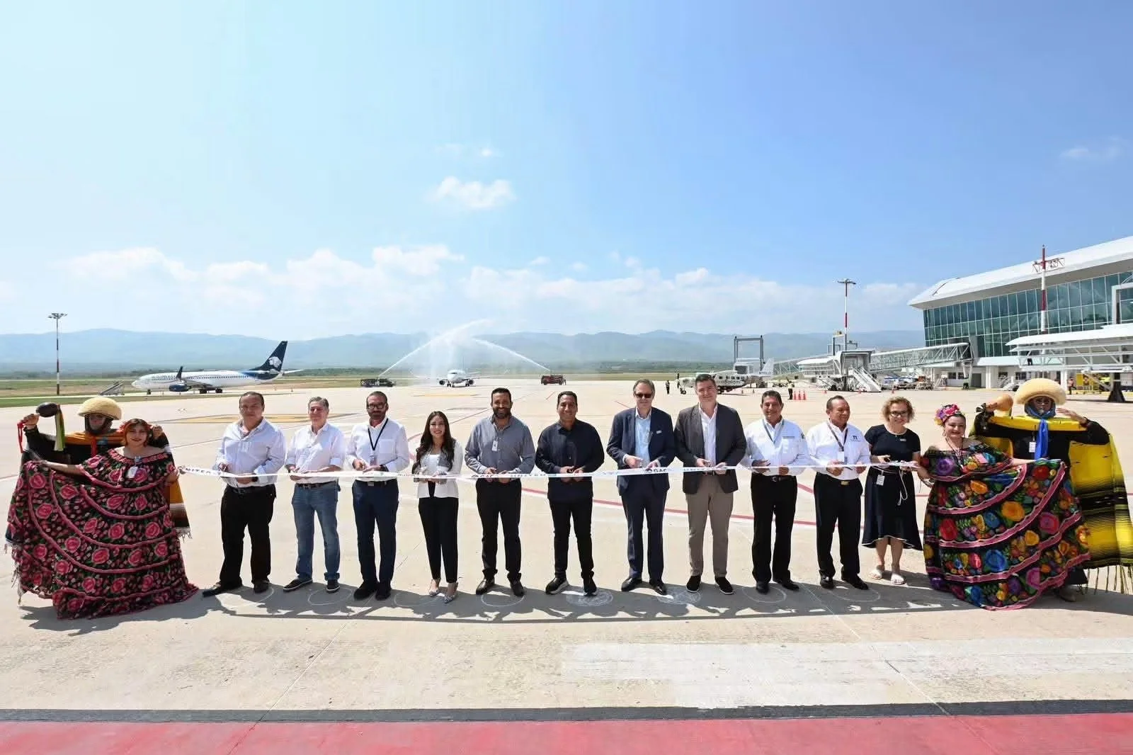 Inauguran en el Aeropuerto de Chiapas nueva ruta internacional directa Tuxtla Gutiérrez-Houston