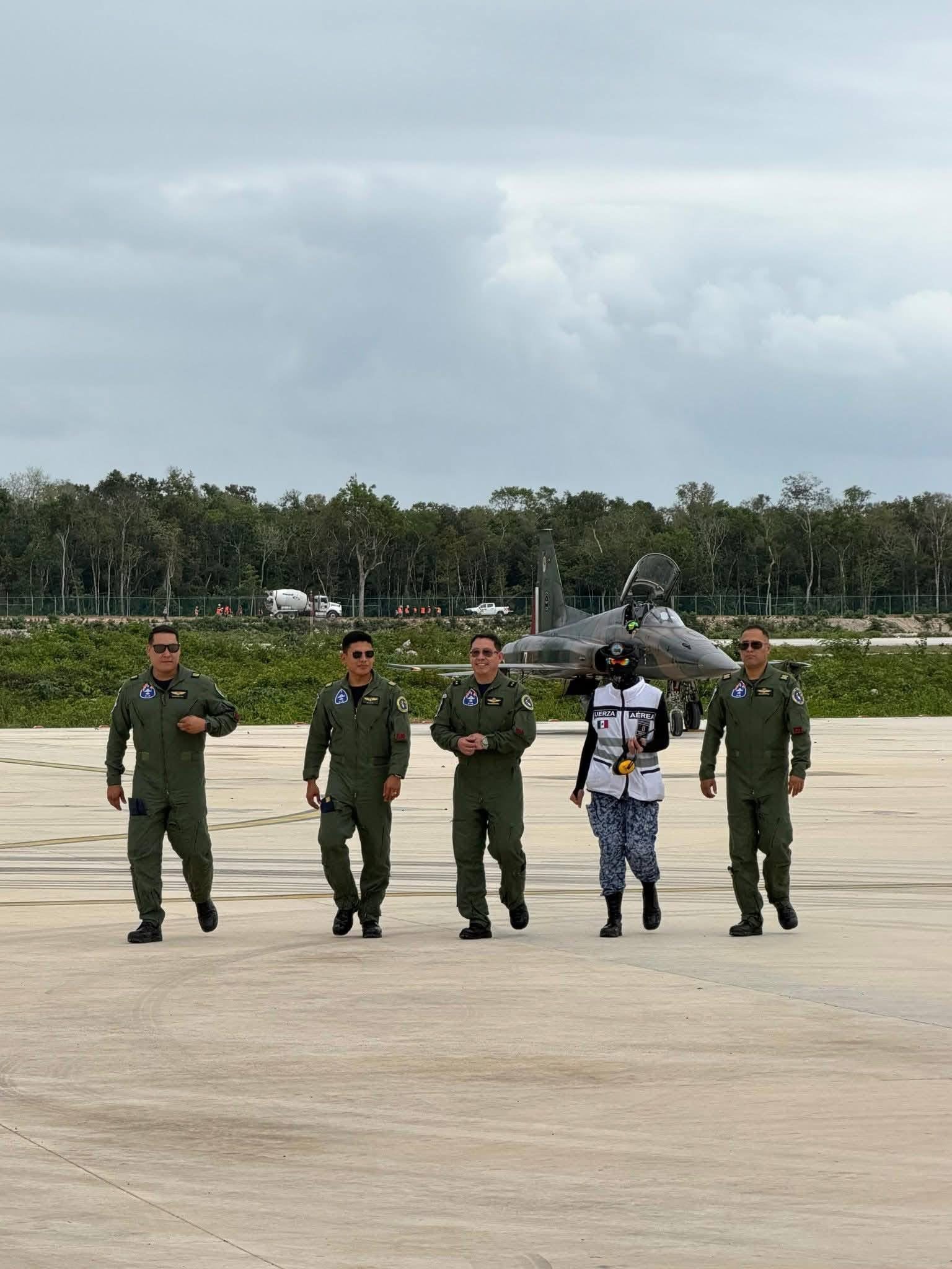 Llegan a Tulum las aeronaves de la Fuerza Aérea que participarán en el Air Show 2026