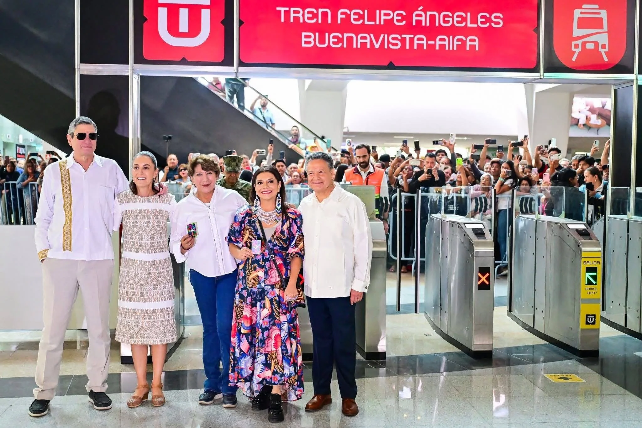 Sheinbaum inaugura la nueva Ruta Buenavista-AIFA del Tren Suburbano Edomex