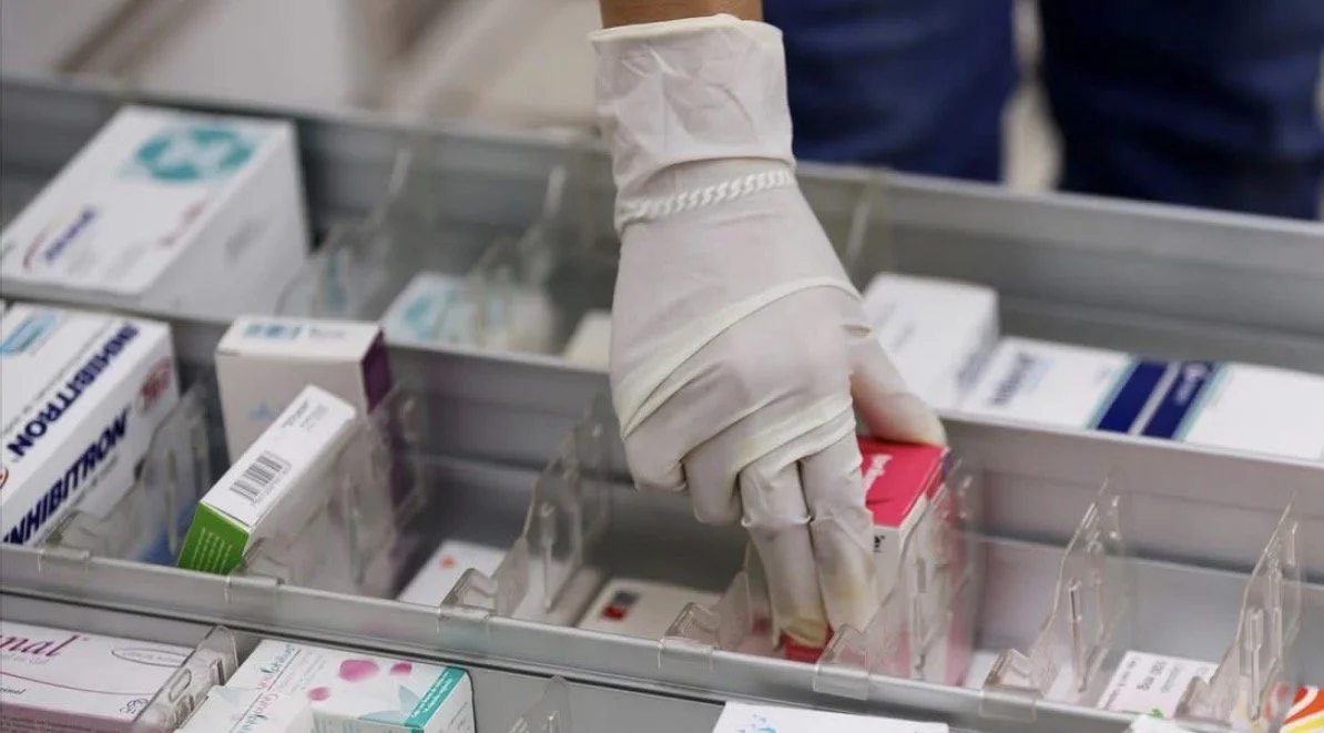 Licitación para compra de medicinas en Sector Salud acumula cuatro meses de retraso