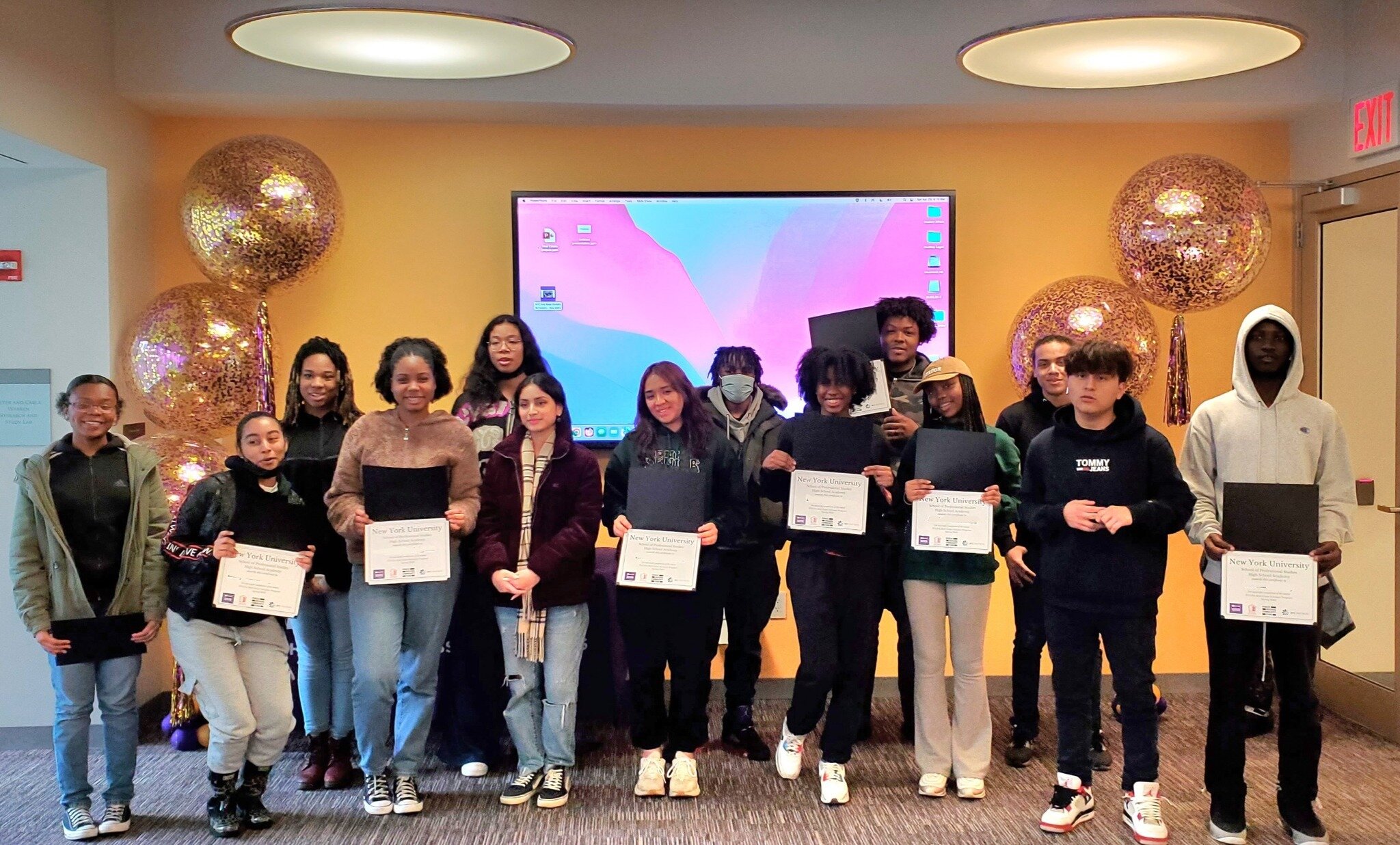 Congratulations to our second graduating class of NYCHA Real Estate Scholars! The Fund joined NYU SPS (@nyusps) to celebrate the end of the course with student presentations, hearing from this impressive group about what they learned. Many thanks to 