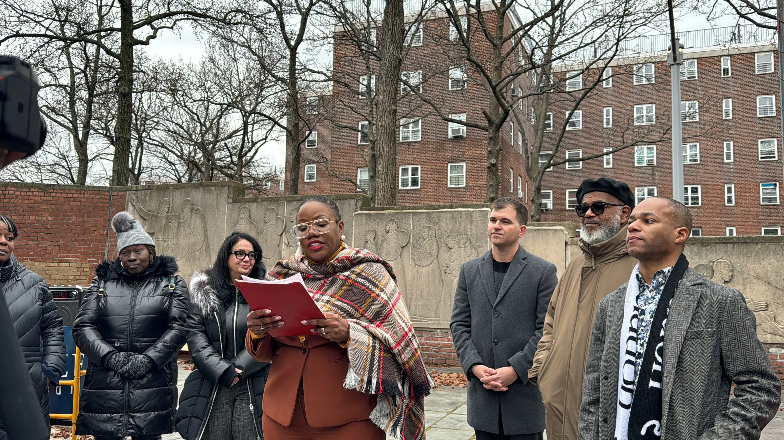 Exodus and Dance at NYCHA Kingsborough Houses — Public Housing