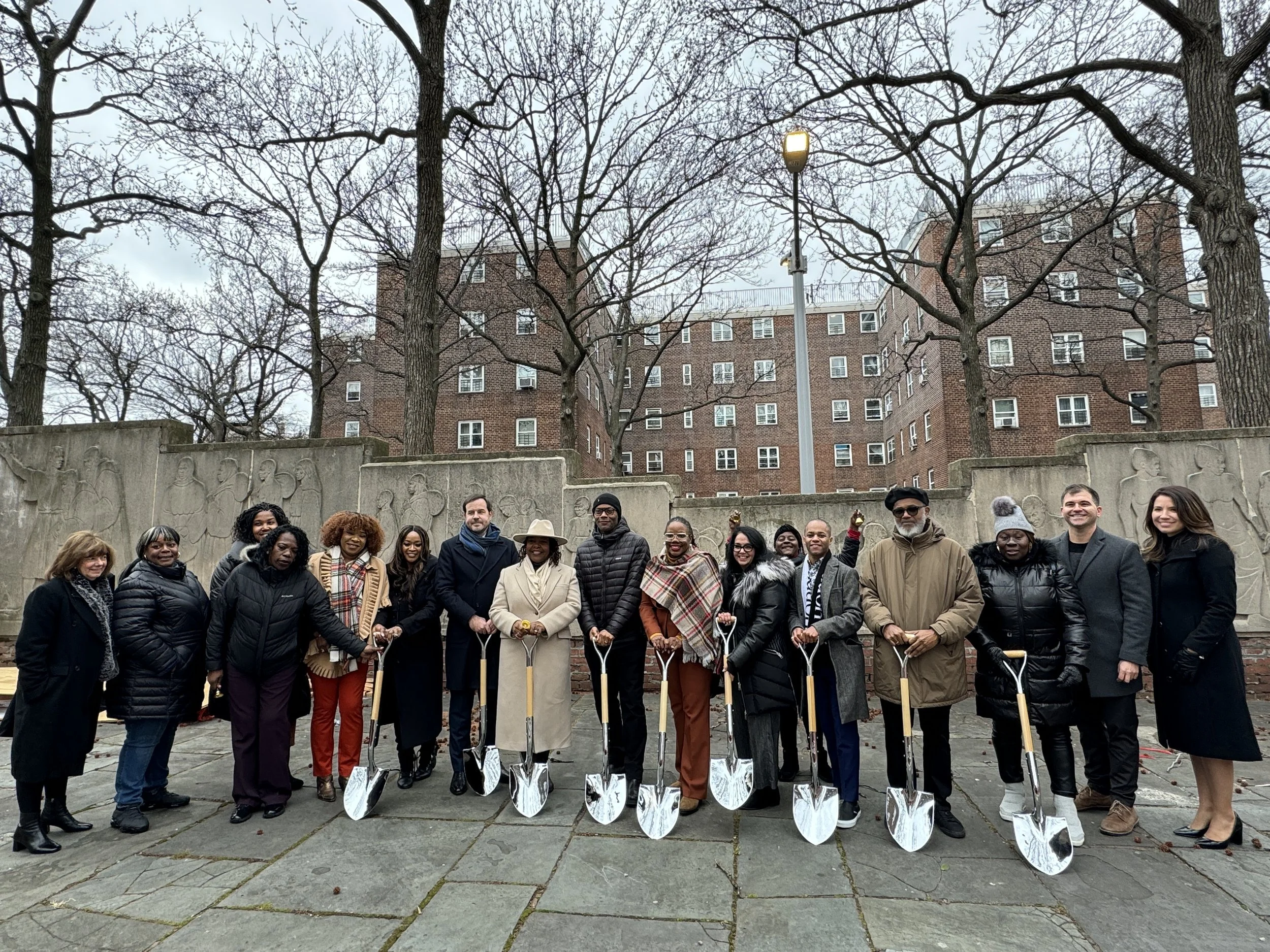 Exodus and Dance at NYCHA Kingsborough Houses — Public Housing