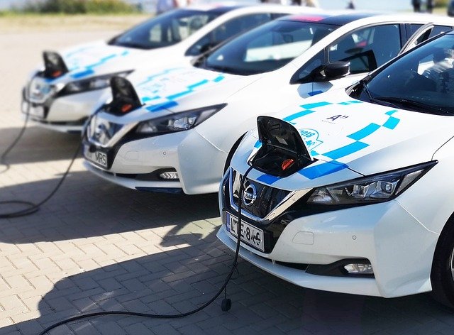 Driving with electricity is much cheaper than with gasoline