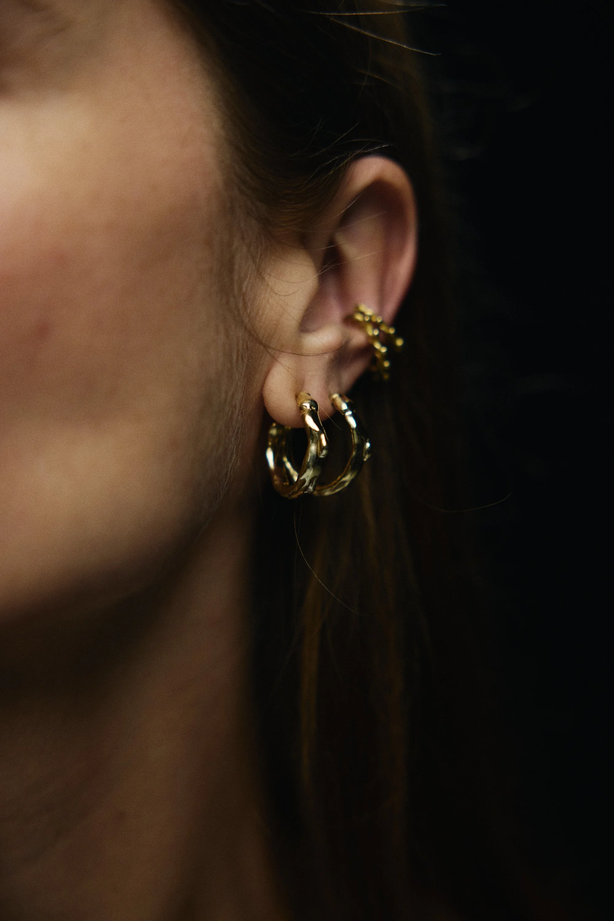 Drip:Earcuff_Gold1.jpg