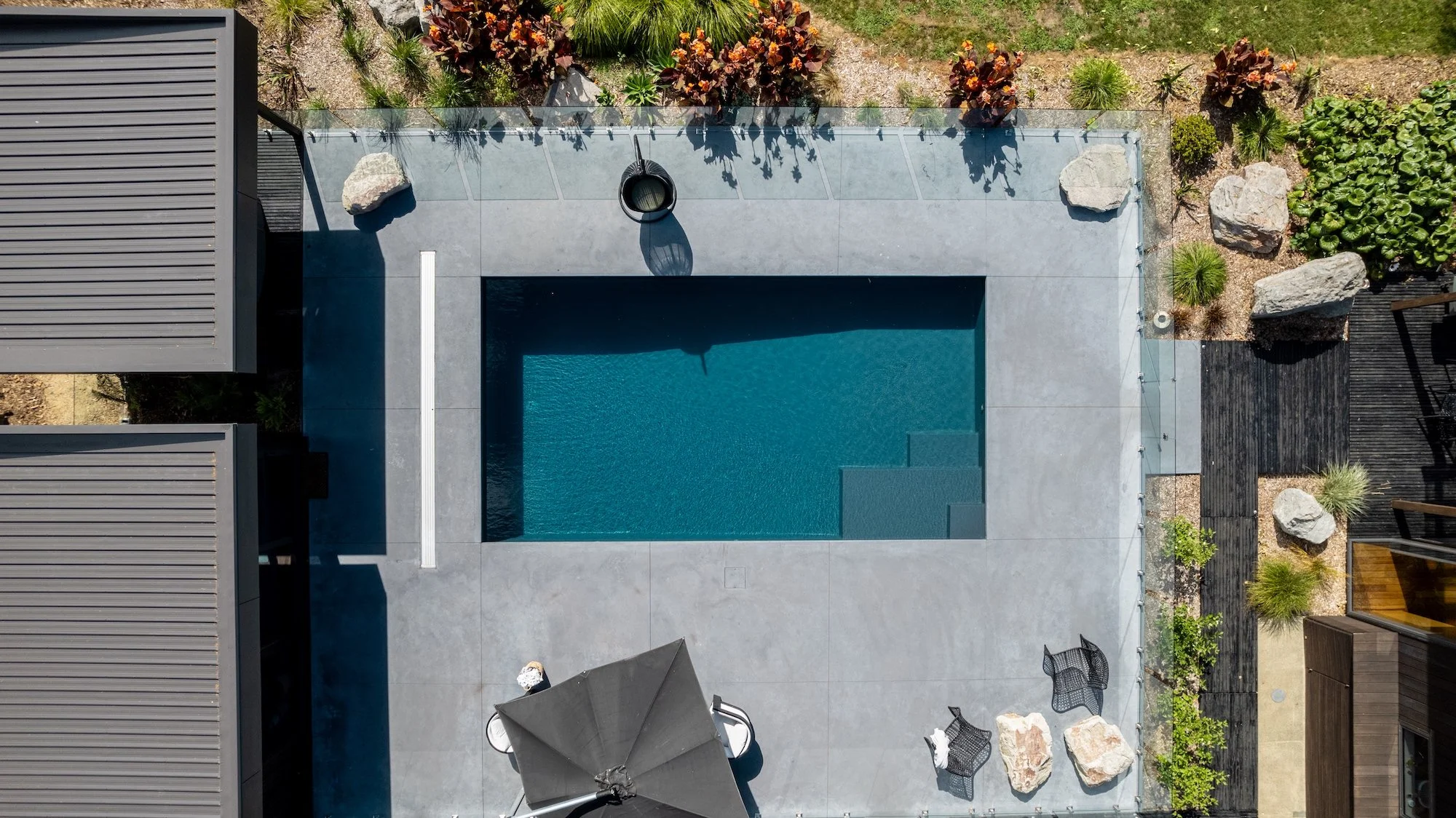 Meticulous Design Choices Make for an effortless Polish — Mayfair Pools ...