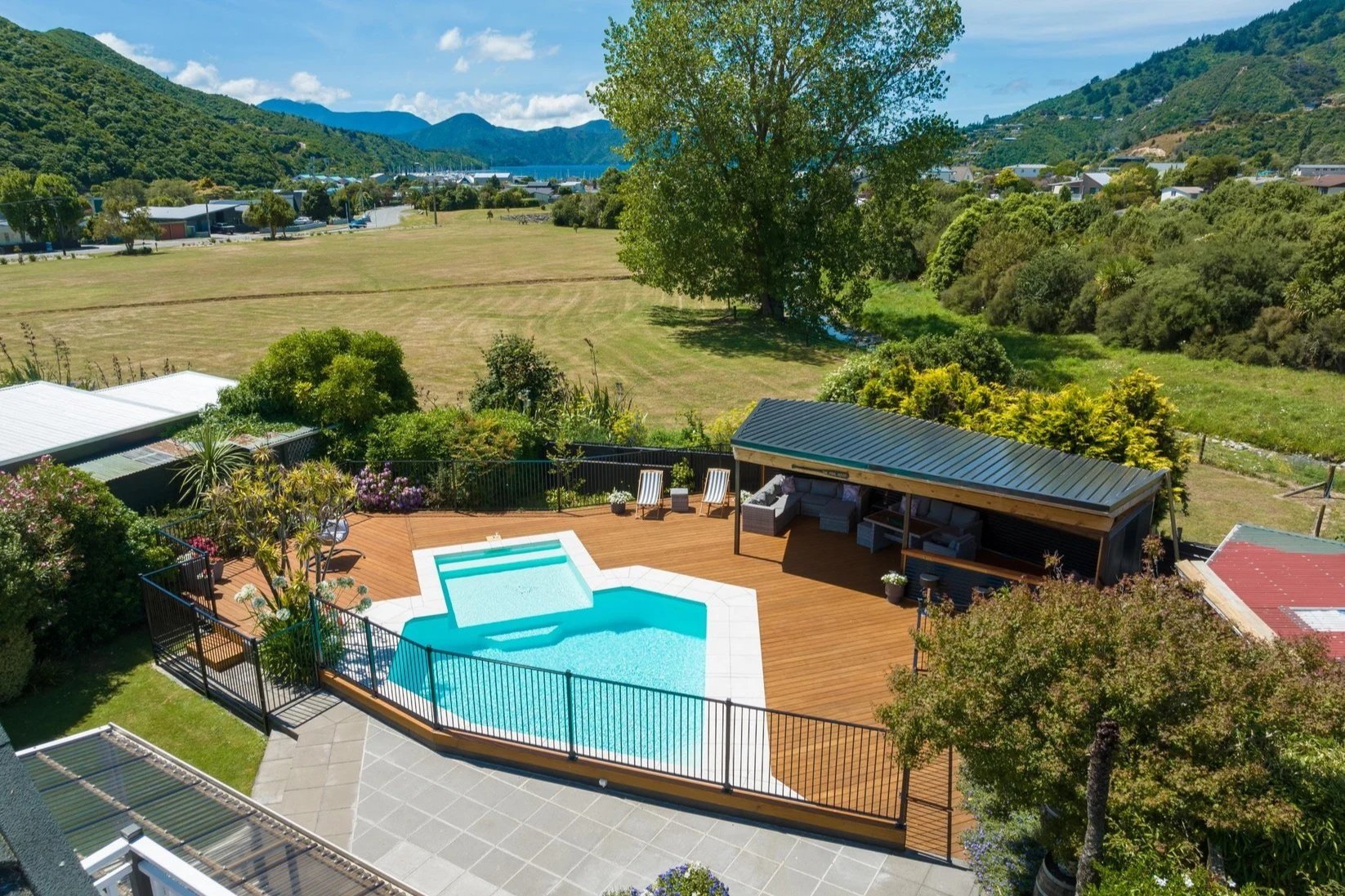 Campbell+After_+Renovation_Marlboroughpoolsandspas_4.jpg